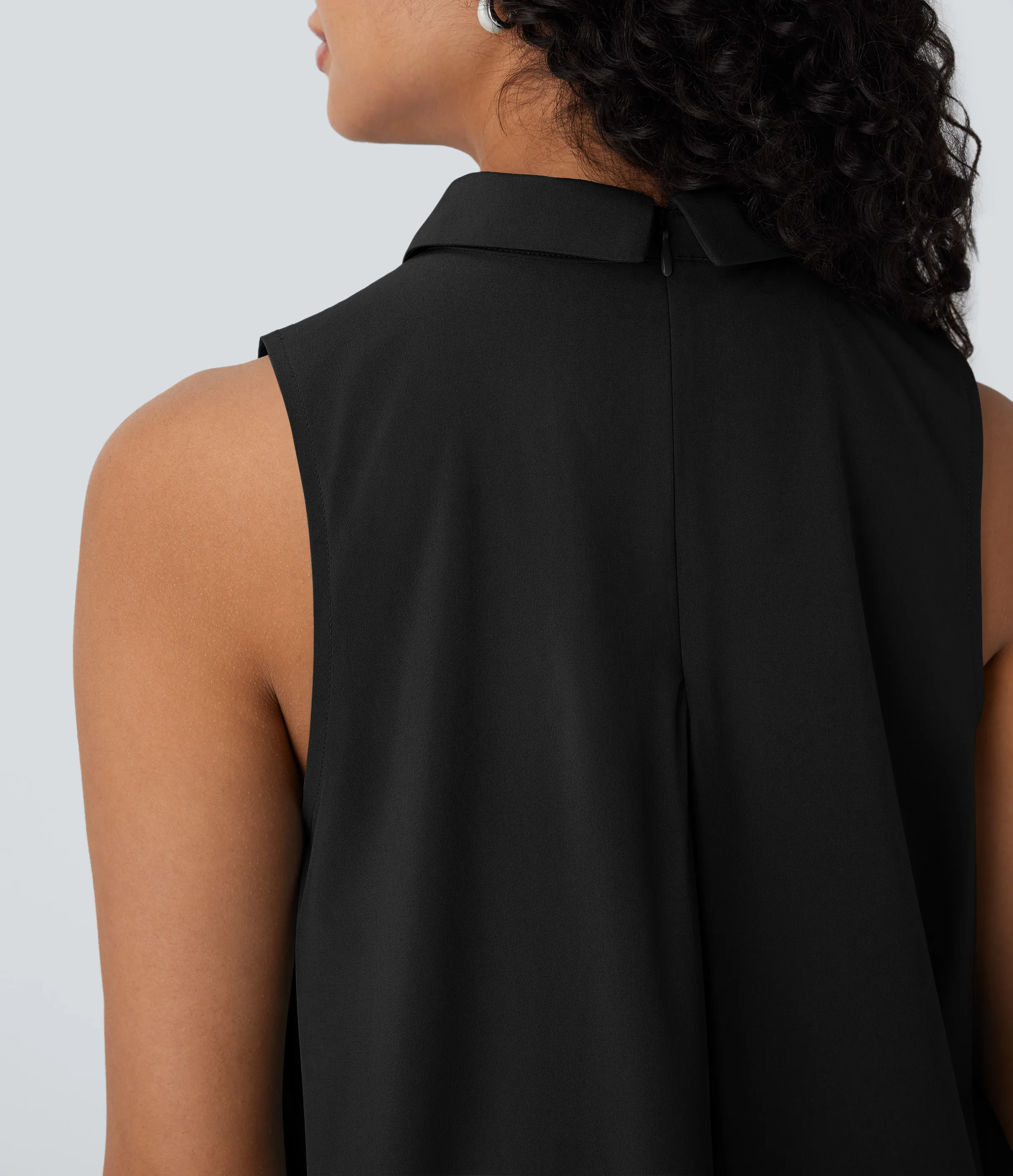 Halara Blusa Breezeful™ oficina holgada secado rápido botón sin mangas cuello - Black - XS sold by Halara product image thumbnail 5