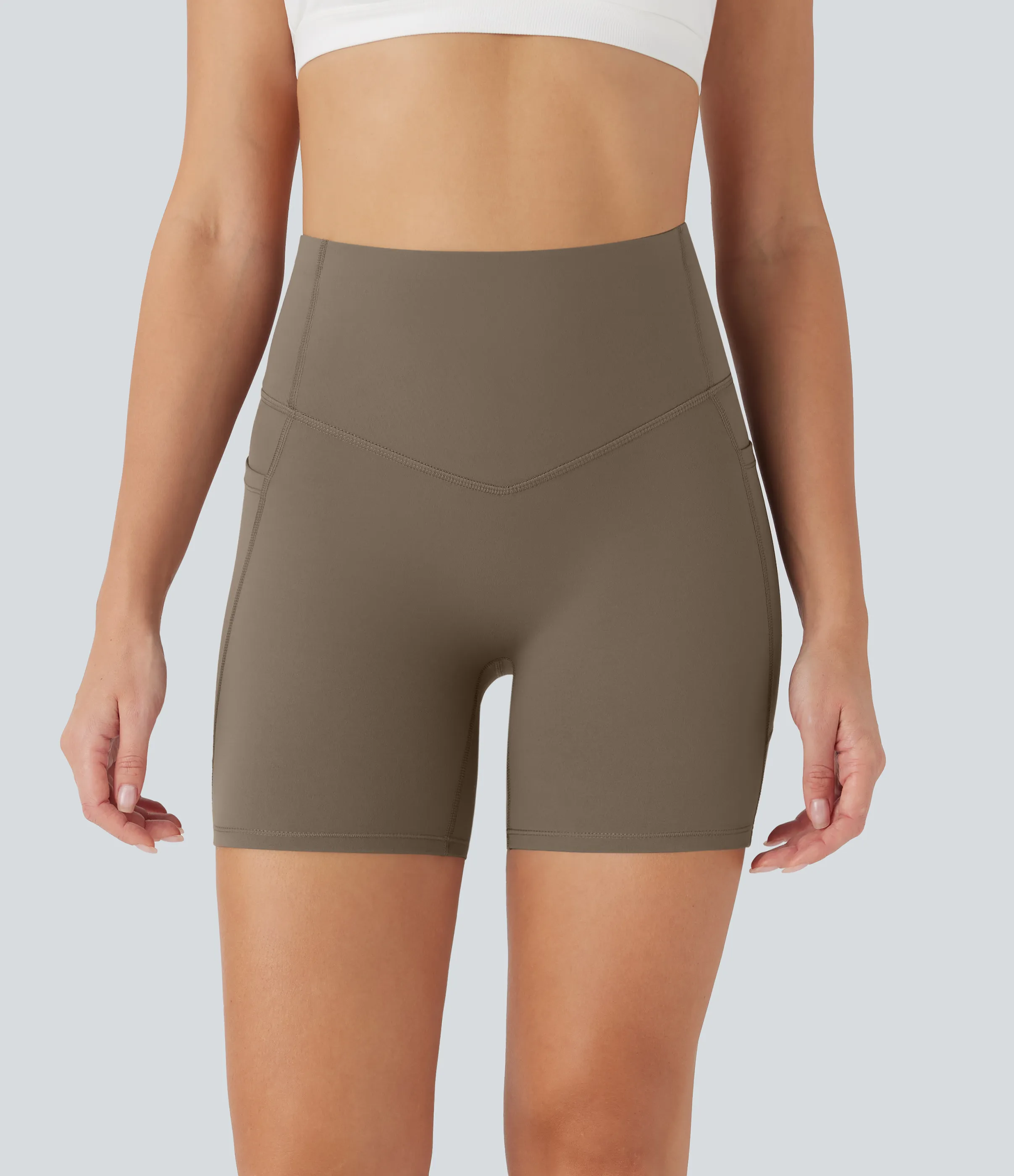 Halara Pantalón corto Halara UltraSculpt™ SoCinched ciclista tiro alto control abdomen realce glúteo bolsillo lateral moldeador 12.5cm - Dawn Brown - L sold by Halara product image thumbnail 4