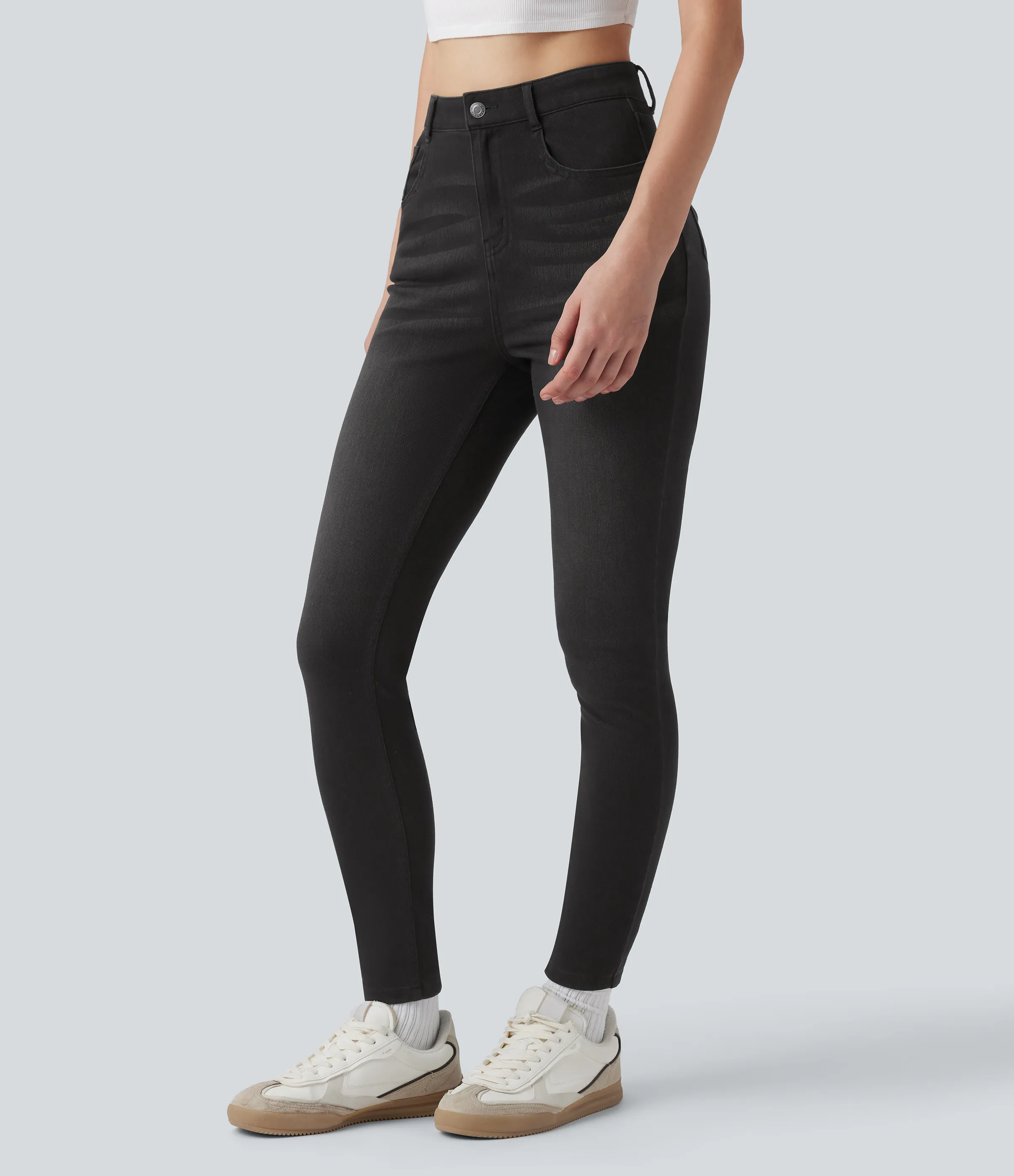 Halara Jeans ajustados casuales Halara Flex™ de tiro alto con bolsillos - Phantom Denim - S(regular) sold by Halara