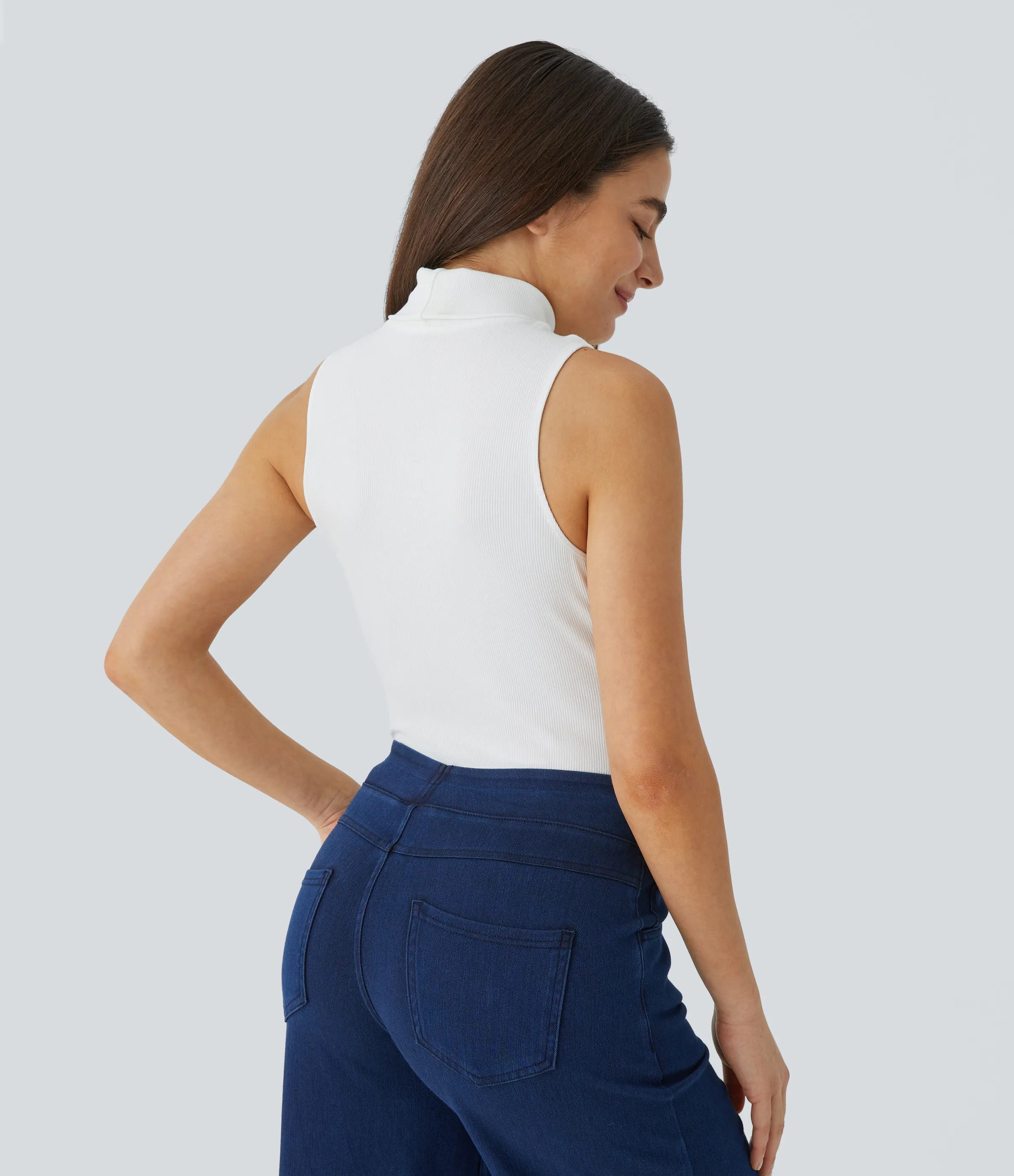 Halara Camiseta sin mangas cuello alto acanalado - White - M sold by Halara product image thumbnail 3