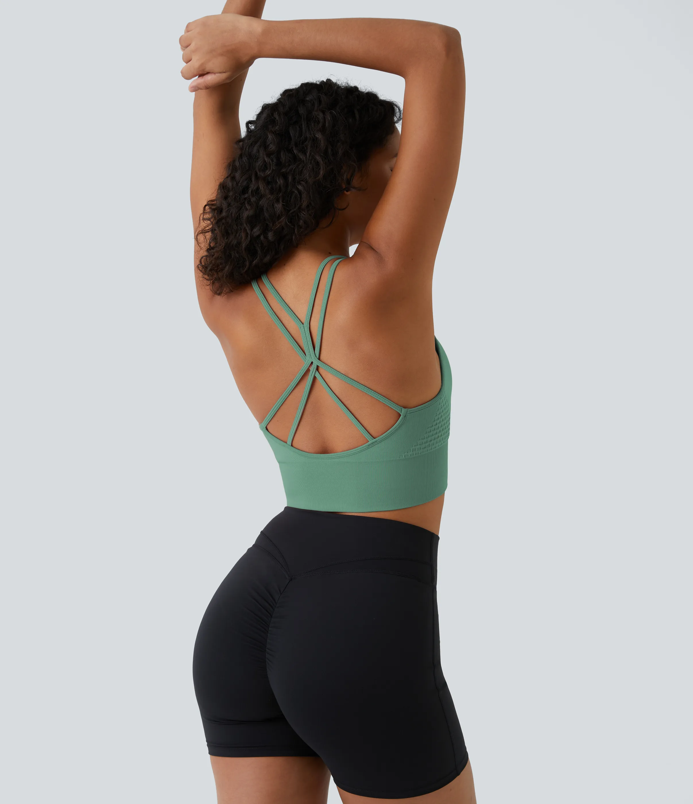 Halara Brasier deportivo Seamless Flow de sujeción baja, fruncido y tirantes dobles en copas D-F - Granite Green - S sold by Halara product image thumbnail 4