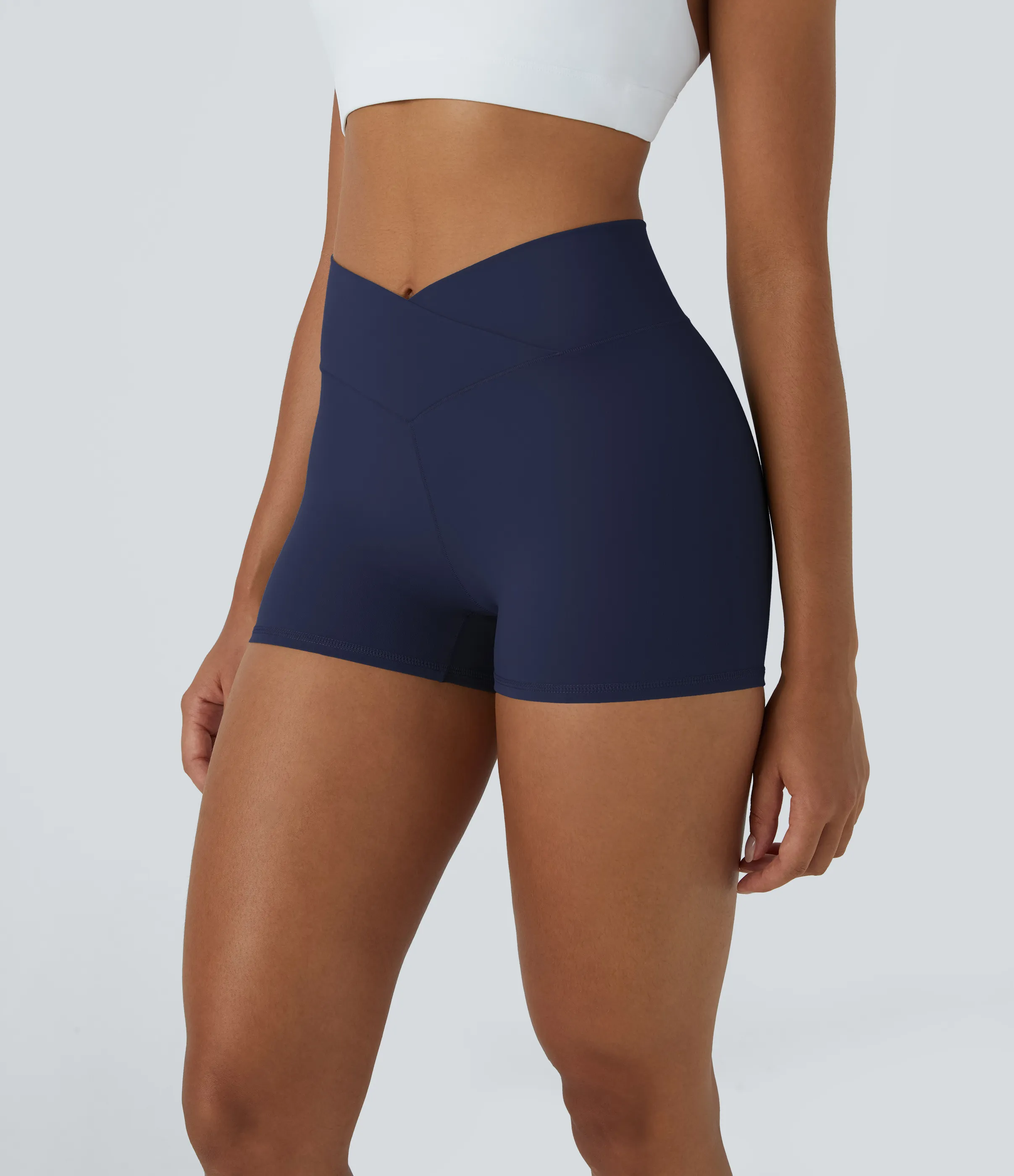 Halara Pantalón corto Softlyzero™ ciclistas yoga liso cruzado tiro alto 7.5cm - Peacoat - XS sold by Halara product image thumbnail 4