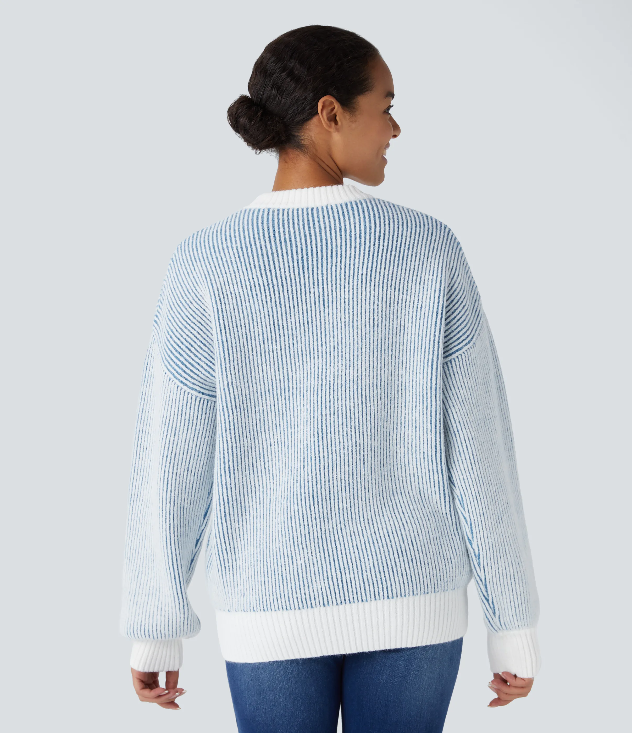 Halara Suéter rayas bloque color manga larga cuello redondo - Pearl Blue - XS sold by Halara product image thumbnail 3