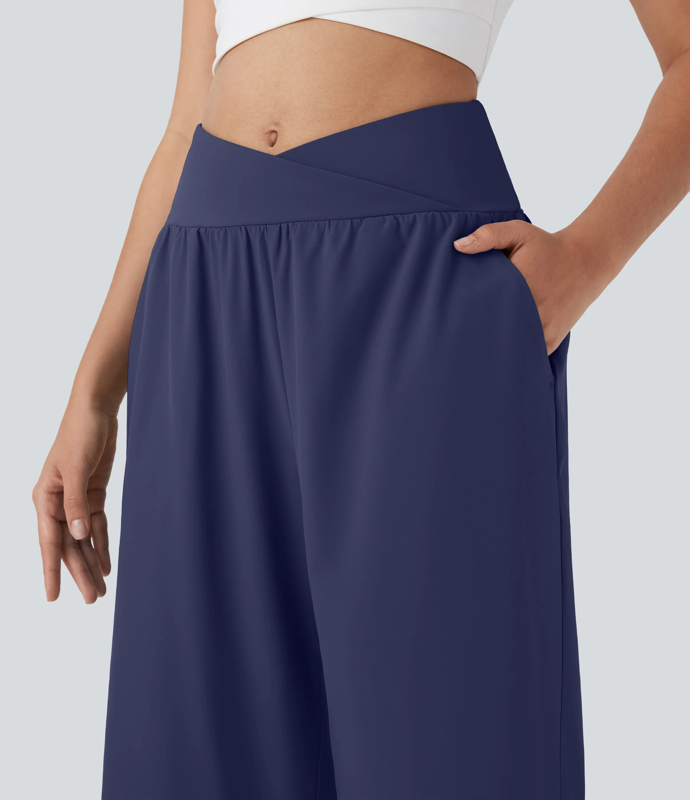 Halara Pantalón Breezeful™ capri resort tiro alto bolsillo lateral cruzado abertura secado rápido - Patriot Blue - S(regular) sold by Halara product image thumbnail 5
