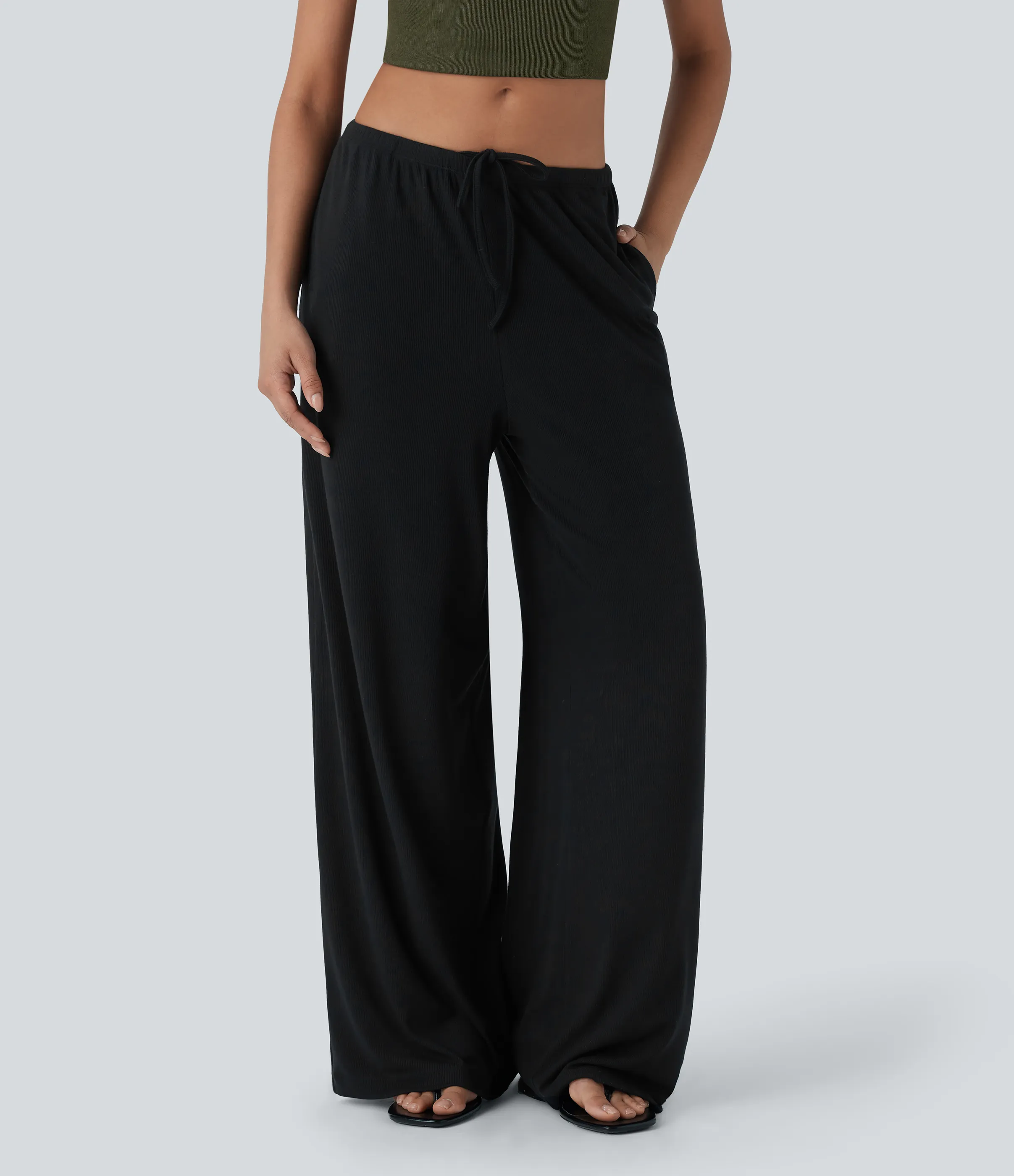 Halara Pantalones casuales anchos y holgados de tiro bajo elásticos, acanalados y agradables al tacto con cordón y bolsillos laterales - Black - XL(regular) sold by Halara