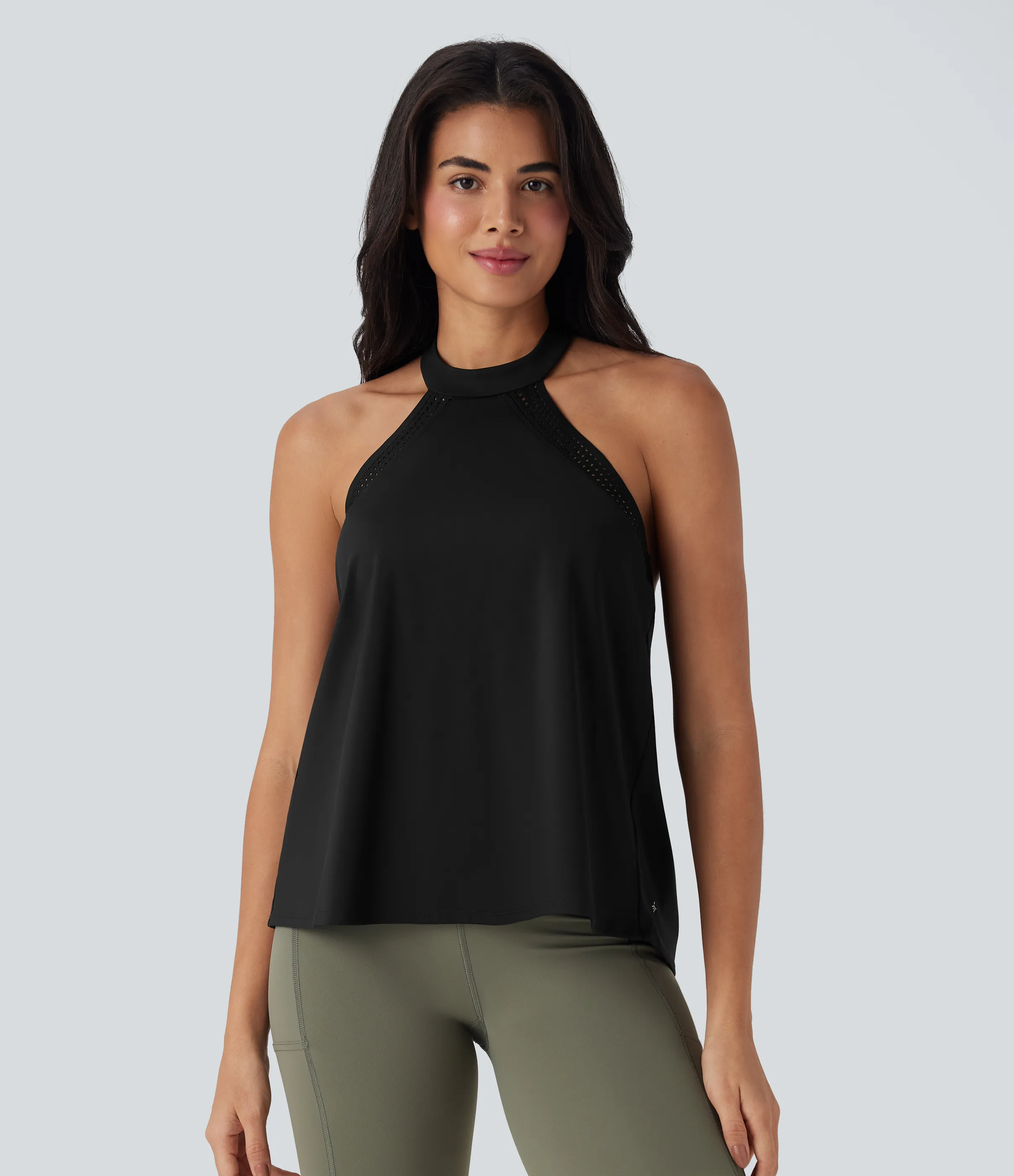 Halara Top de yoga Softlyzero™ Airy halter drapeado con espalda abierta y tacto fresco - UPF50+ - Black - XS sold by Halara product image thumbnail 3