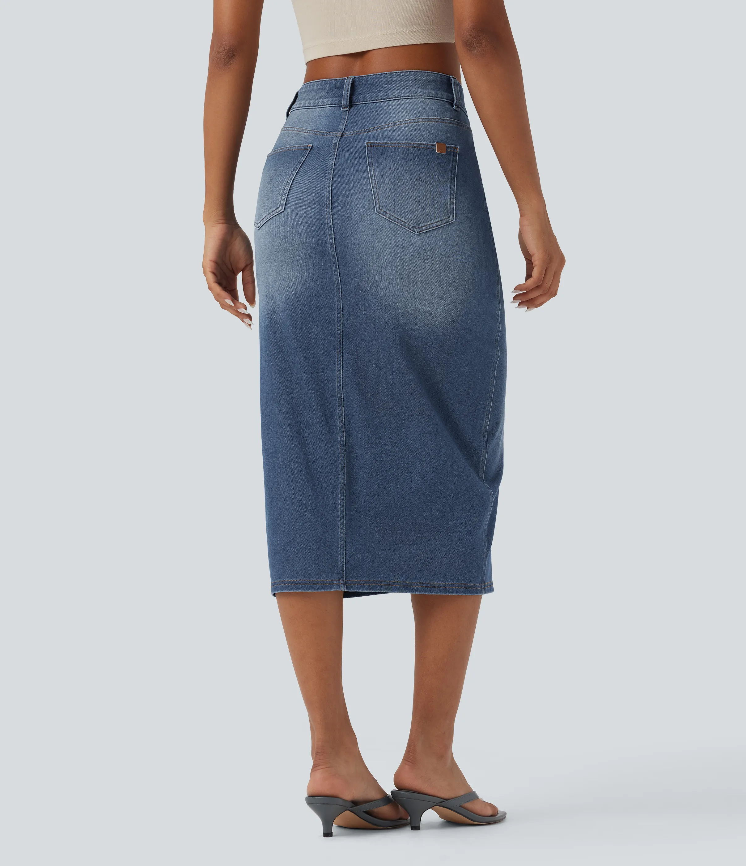 Halara Falda vaquera casual Halara Flex™ ajustada y asimétrica de tiro medio con abertura y bolsillos - Blue Jasper Denim - S(regular) sold by Halara product image thumbnail 3