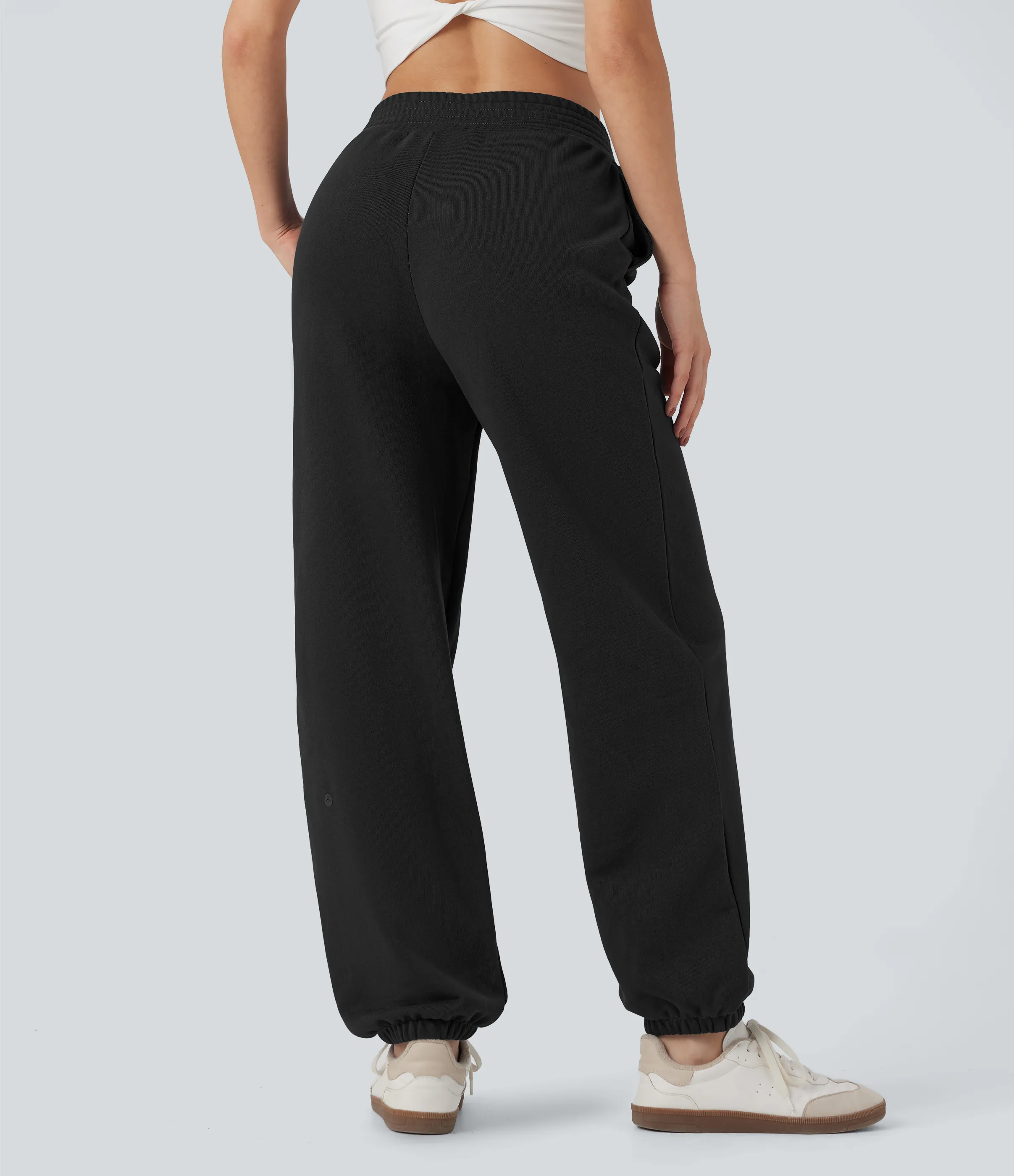 Halara Joggers casuales de algodón con tiro medio y bolsillos - Black - L(regular) sold by Halara product image thumbnail 2