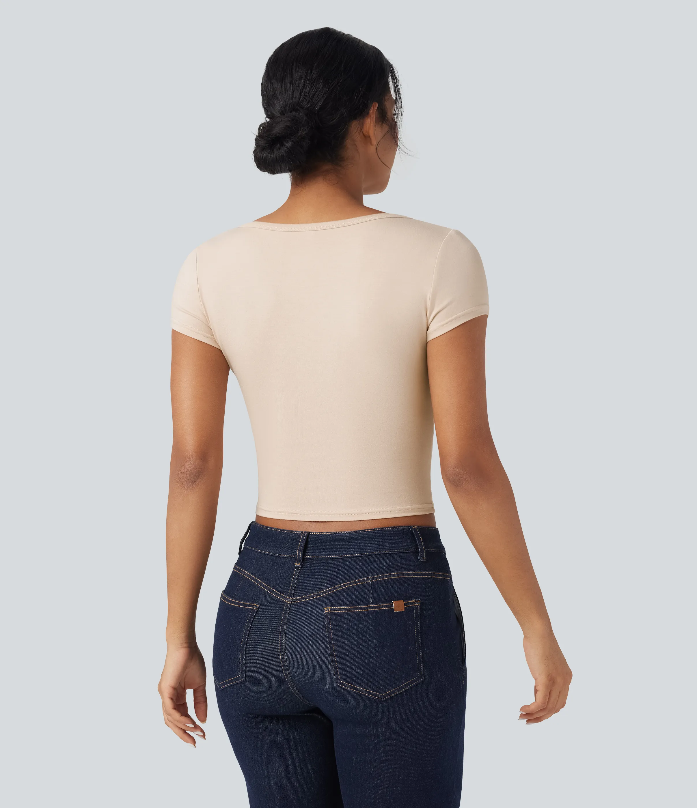 Halara Camiseta casual ajustada de manga corta con escote en V profundo - Birch - M sold by Halara product image thumbnail 3