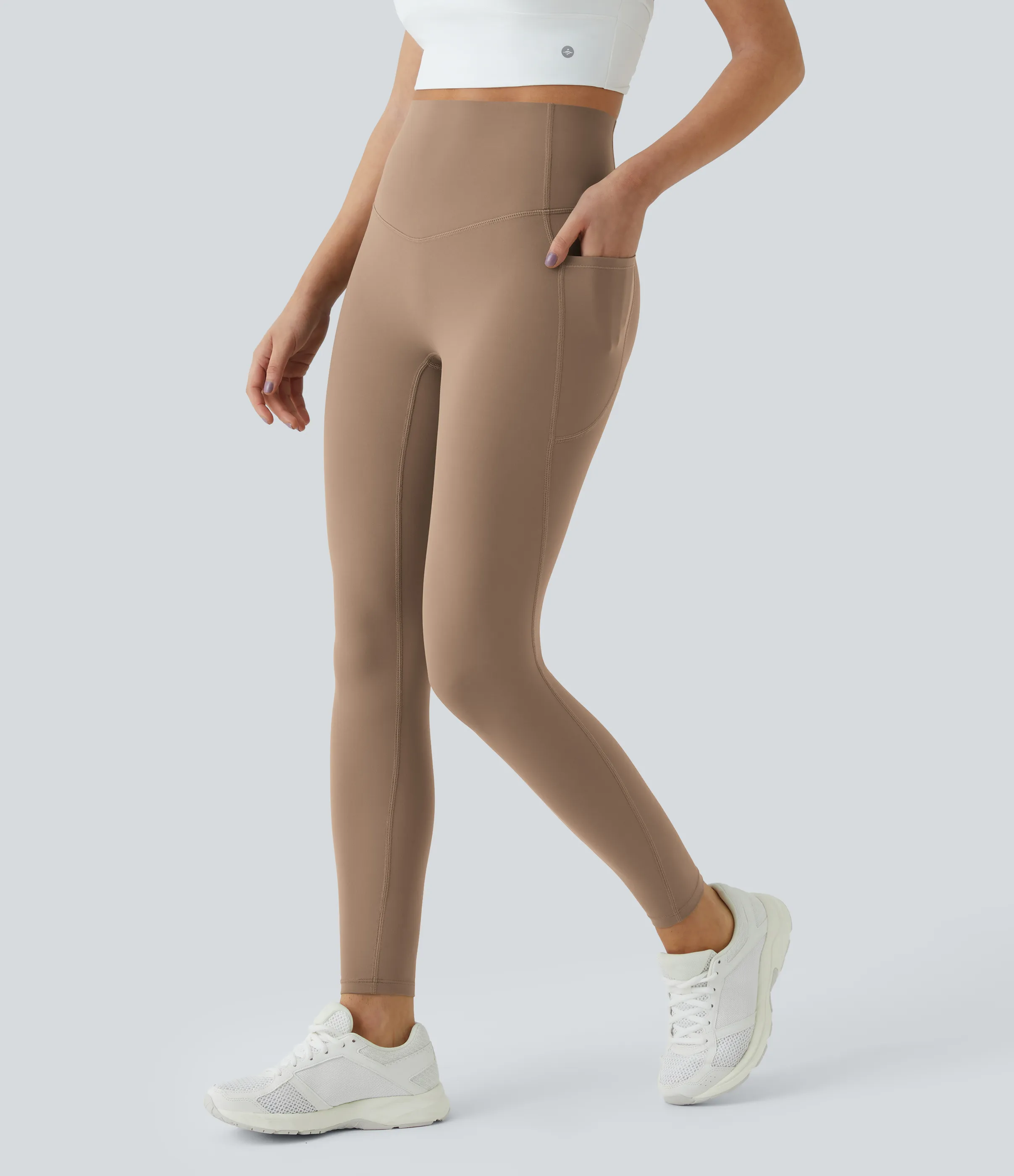 Halara Leggings SoCinched UltraSculpt entrenamiento control abdomen bolsillo lateral tiro alto - Woodsmoke - XS(7/8) sold by Halara product image thumbnail 5