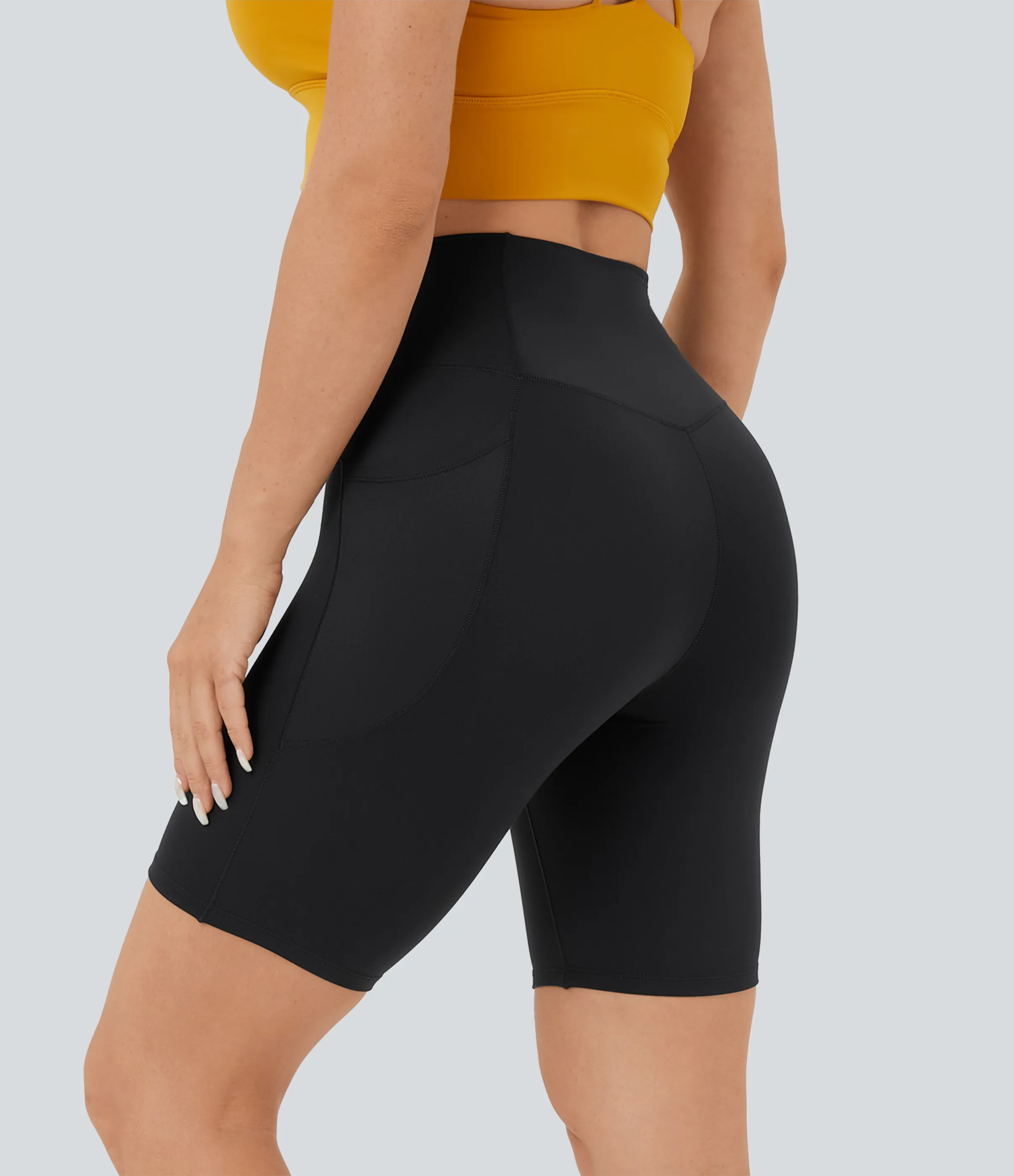 Halara Pantalón corto Softlyzero™ ciclista yoga bolsillo lateral cruzado tiro alto 17.5cm - Black - L sold by Halara product image thumbnail 3
