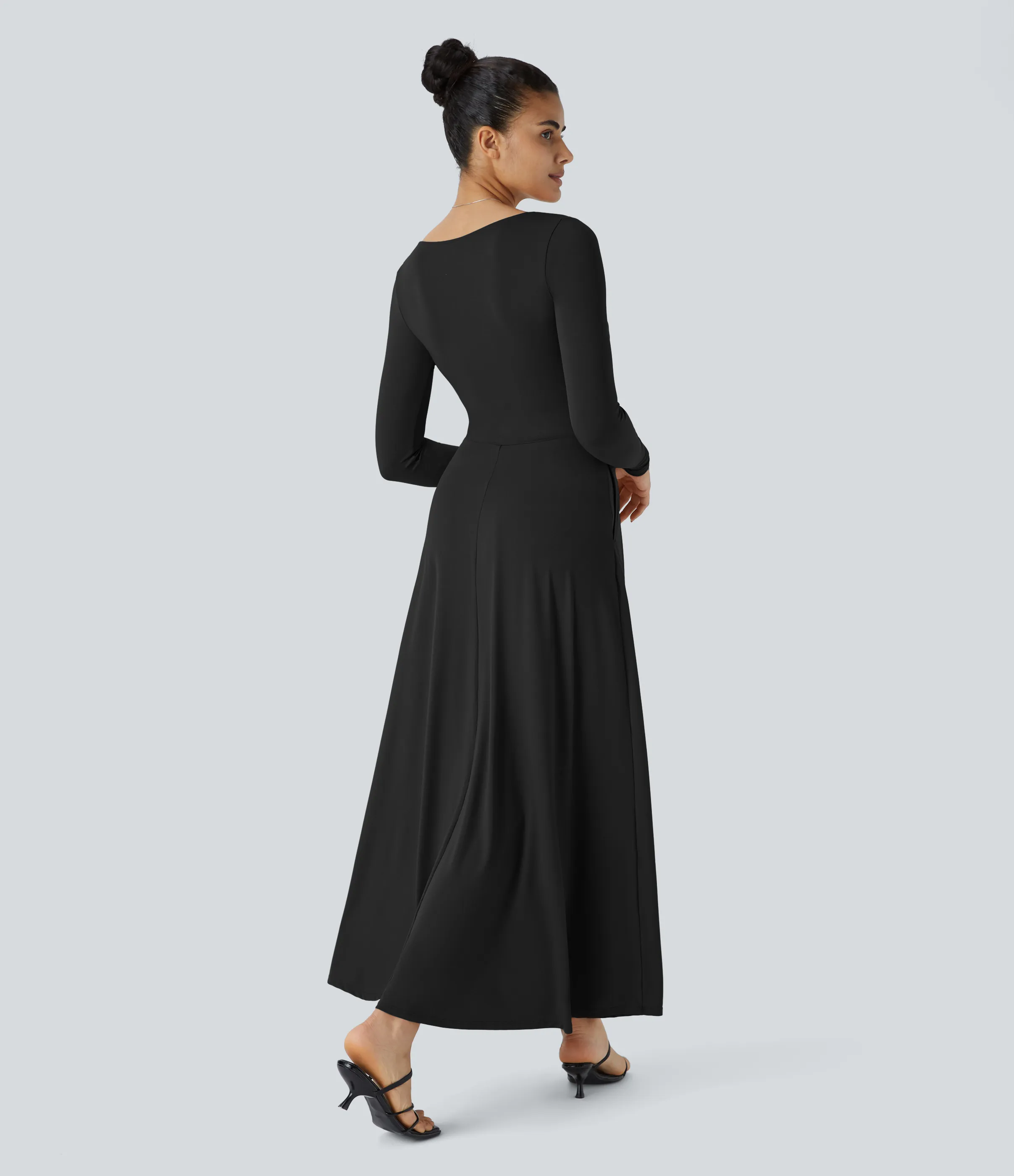 Halara Vestido maxi resort fluido cuello corazón manga larga bolsillo lateral retorcido - Black - M sold by Halara product image thumbnail 3