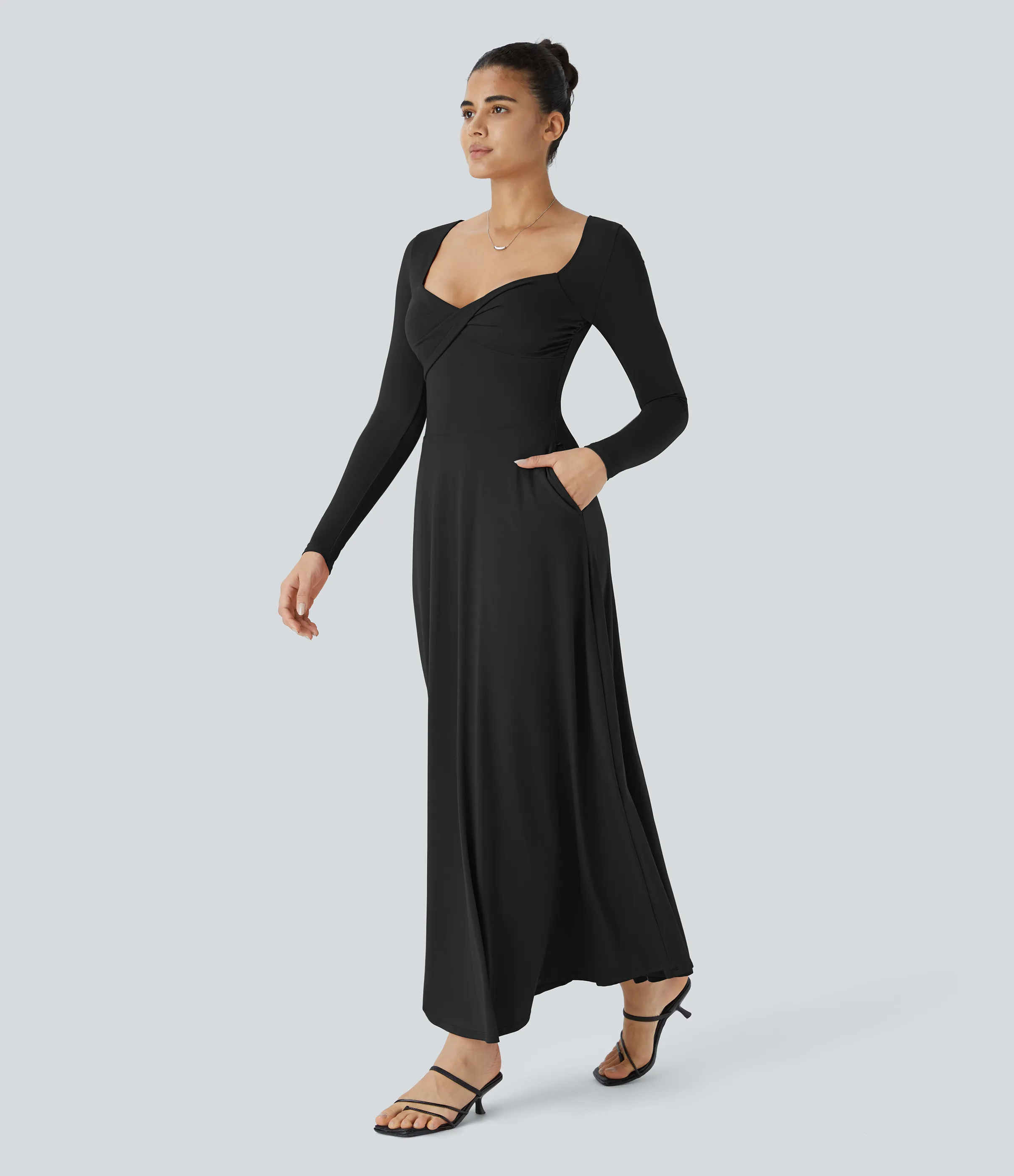 Halara Vestido maxi resort fluido cuello corazón manga larga bolsillo lateral retorcido - Black - M sold by Halara product image thumbnail 4