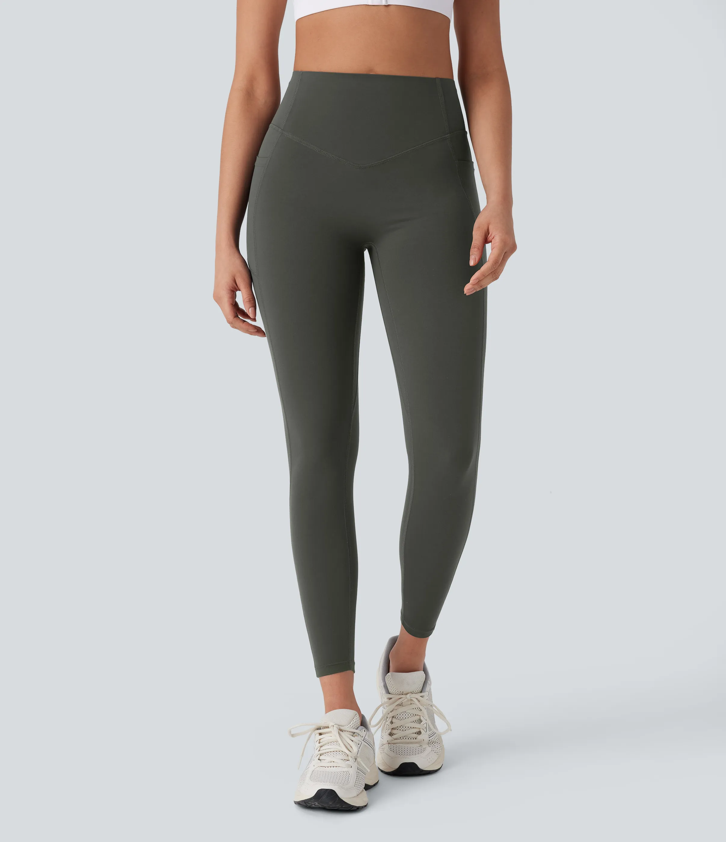 Halara Leggings Halara UltraSculpt™ SoCinched yoga moldeador tiro alto bolsillo lateral fruncido realce glúteo control abdomen - Deep Woodland Green - S(full_length) sold by Halara product image thumbnail 3