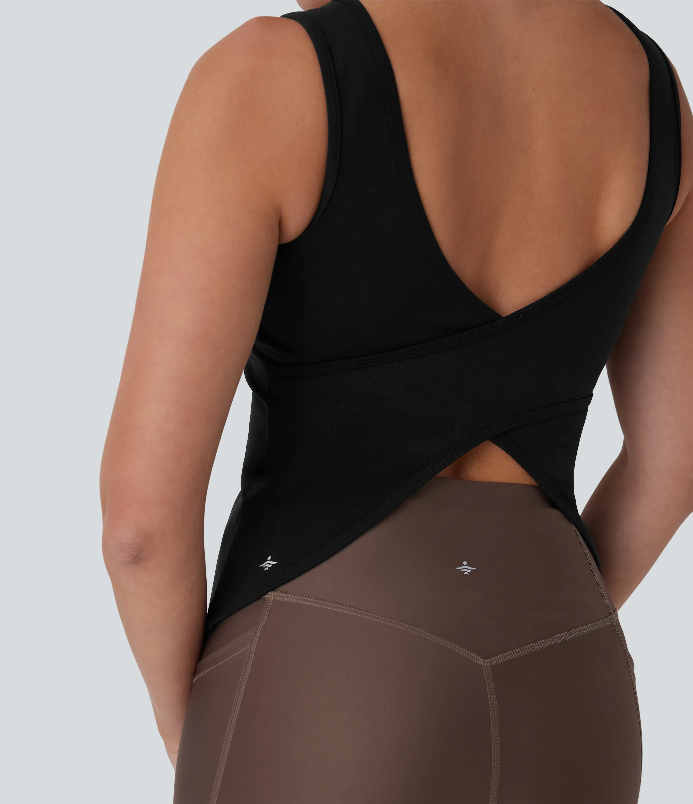 Halara Camiseta yoga cruzada cuello U sin espalda - más largo - Black - XL(Long) sold by Halara product image thumbnail 5