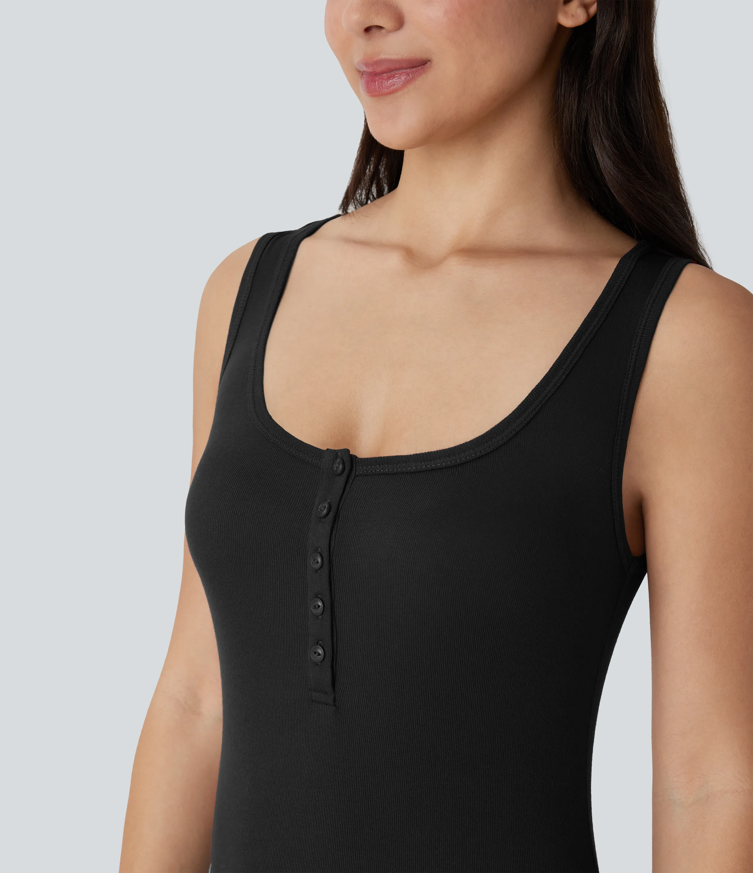 Halara Camiseta ajustada cuello Henley acanalado - Black - XL sold by Halara product image thumbnail 5