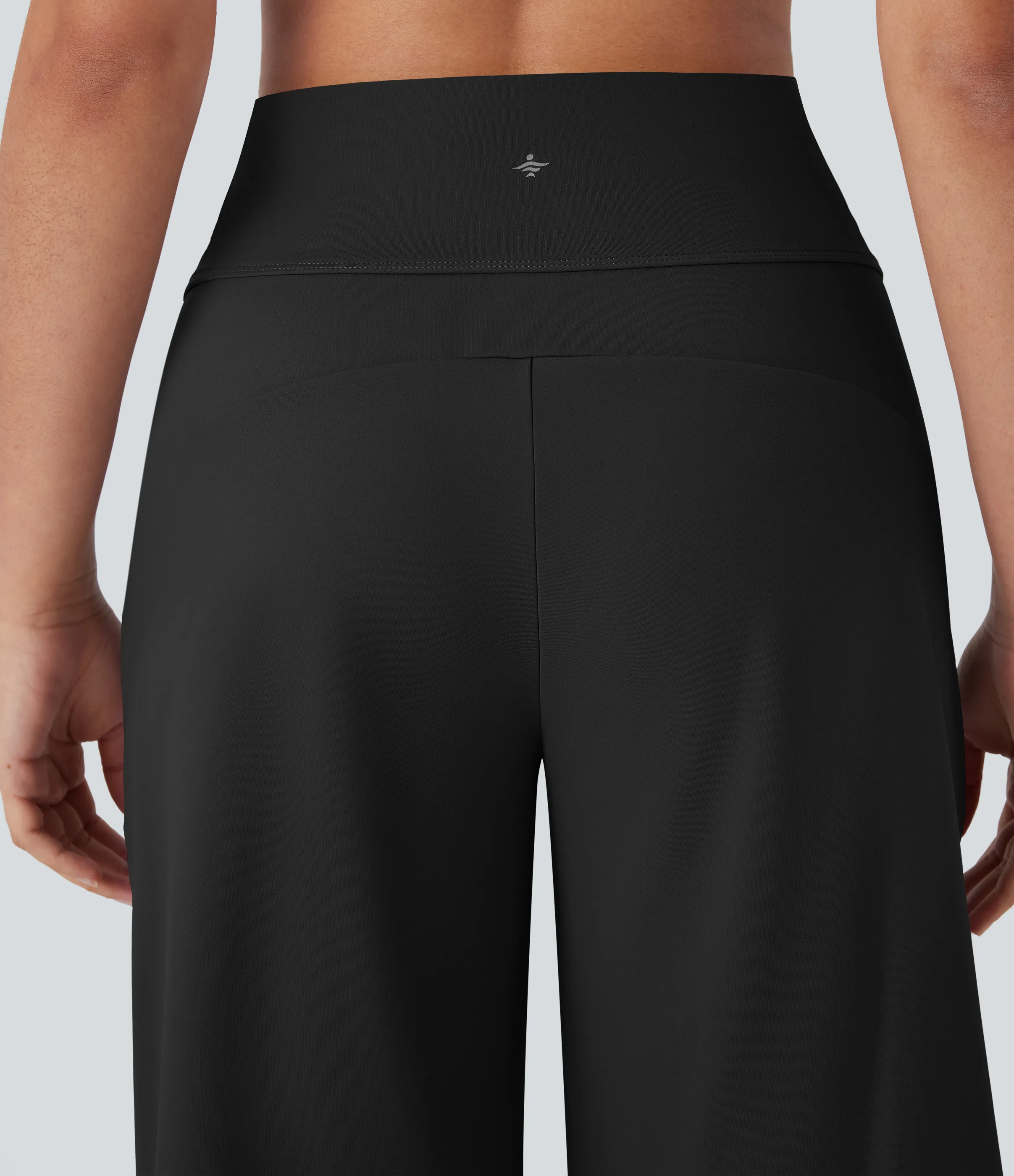 Halara Bermudas Softlyzero™ Airy entrenamiento tiro alto bolsillo lateral pierna recta tacto fresco - UPF 50+ - Black - XS sold by Halara product image thumbnail 5