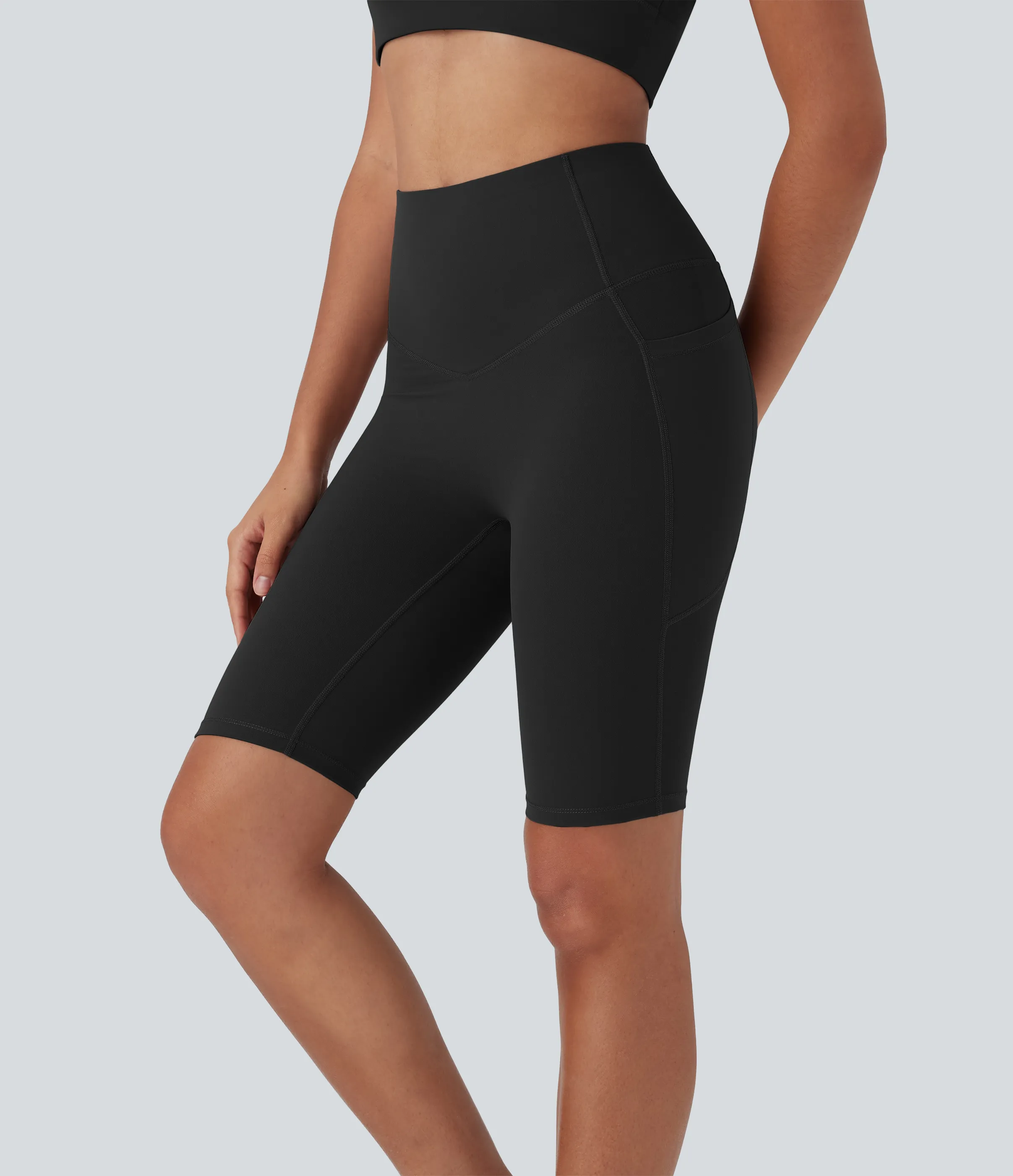 Halara Shorts biker moldeadores Halara UltraSculpt™ de tiro alto efecto push-up y reductor de abdomen de 22cm con bolsillos - Black - XL sold by Halara product image thumbnail 3