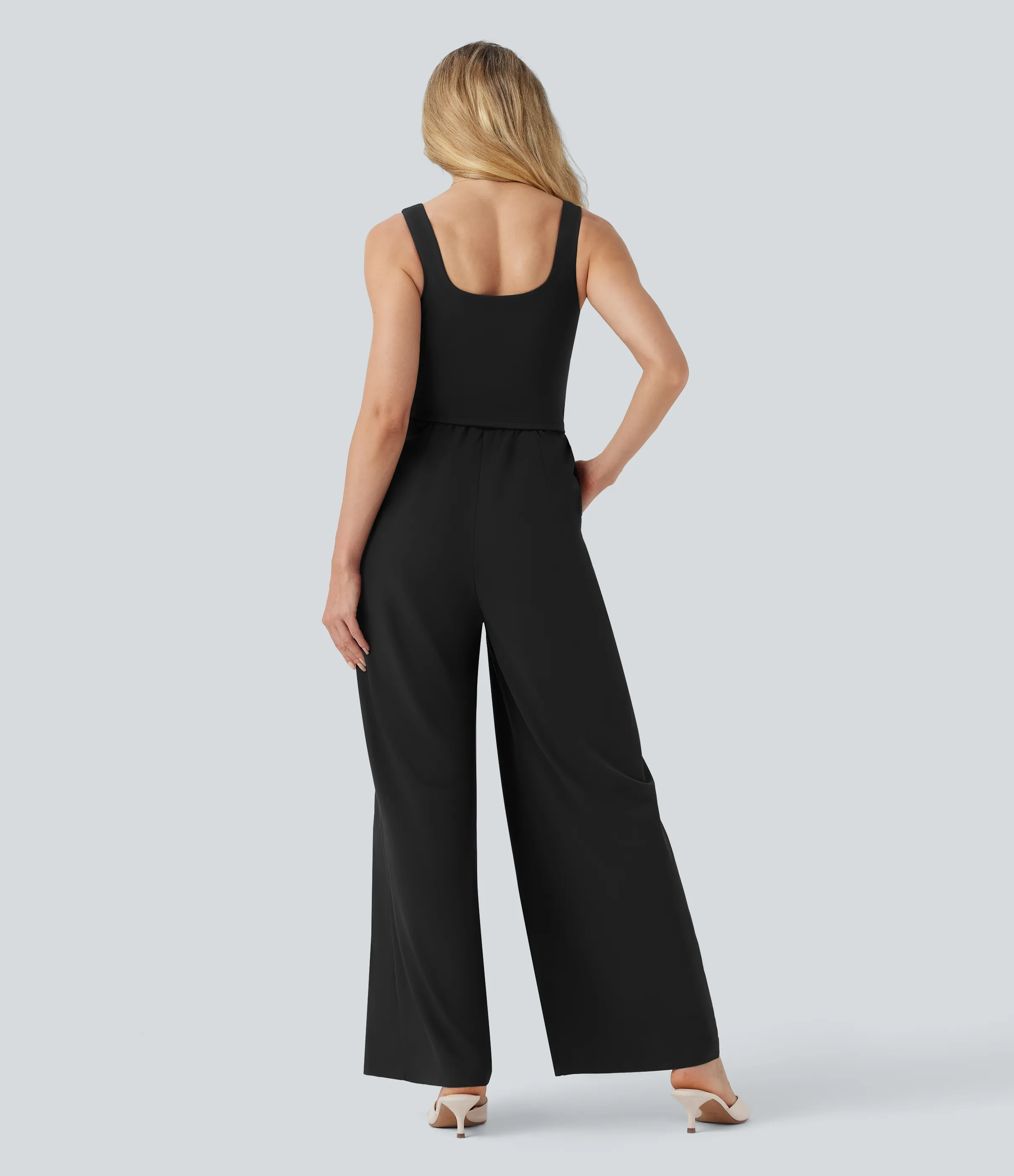 Halara Jumpsuit informal Breezeful™ sin mangas con espalda en U con secado rápido y bolsillos - Edición Easy Peezy - Black - L(regular) sold by Halara product image thumbnail 3