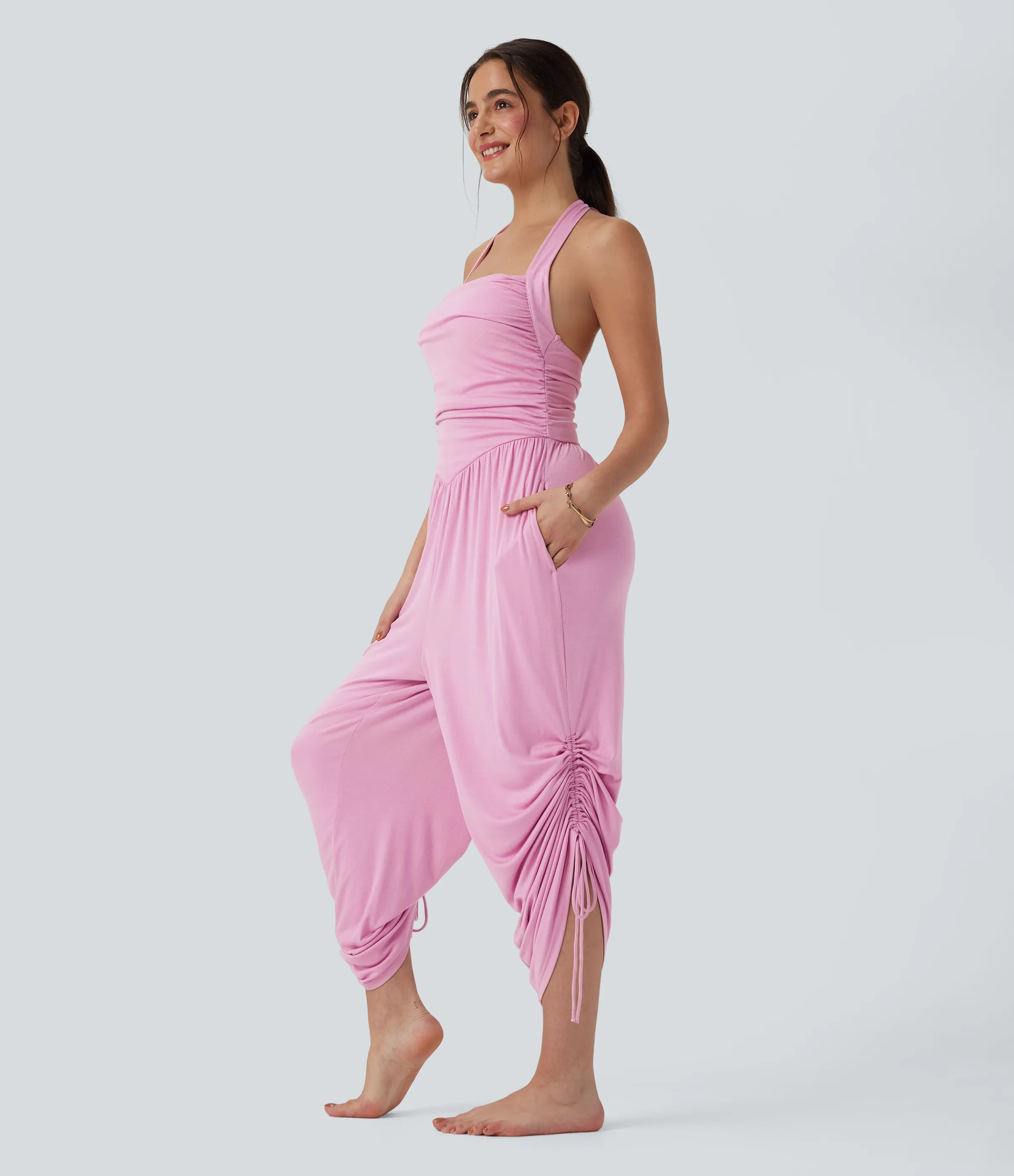 Halara Jumpsuit de resort con cuello halter acanalado, lazo en la espalda, cordón ajustable y bolsillos - Sweet Lilac - XS(regular) sold by Halara product image thumbnail 4