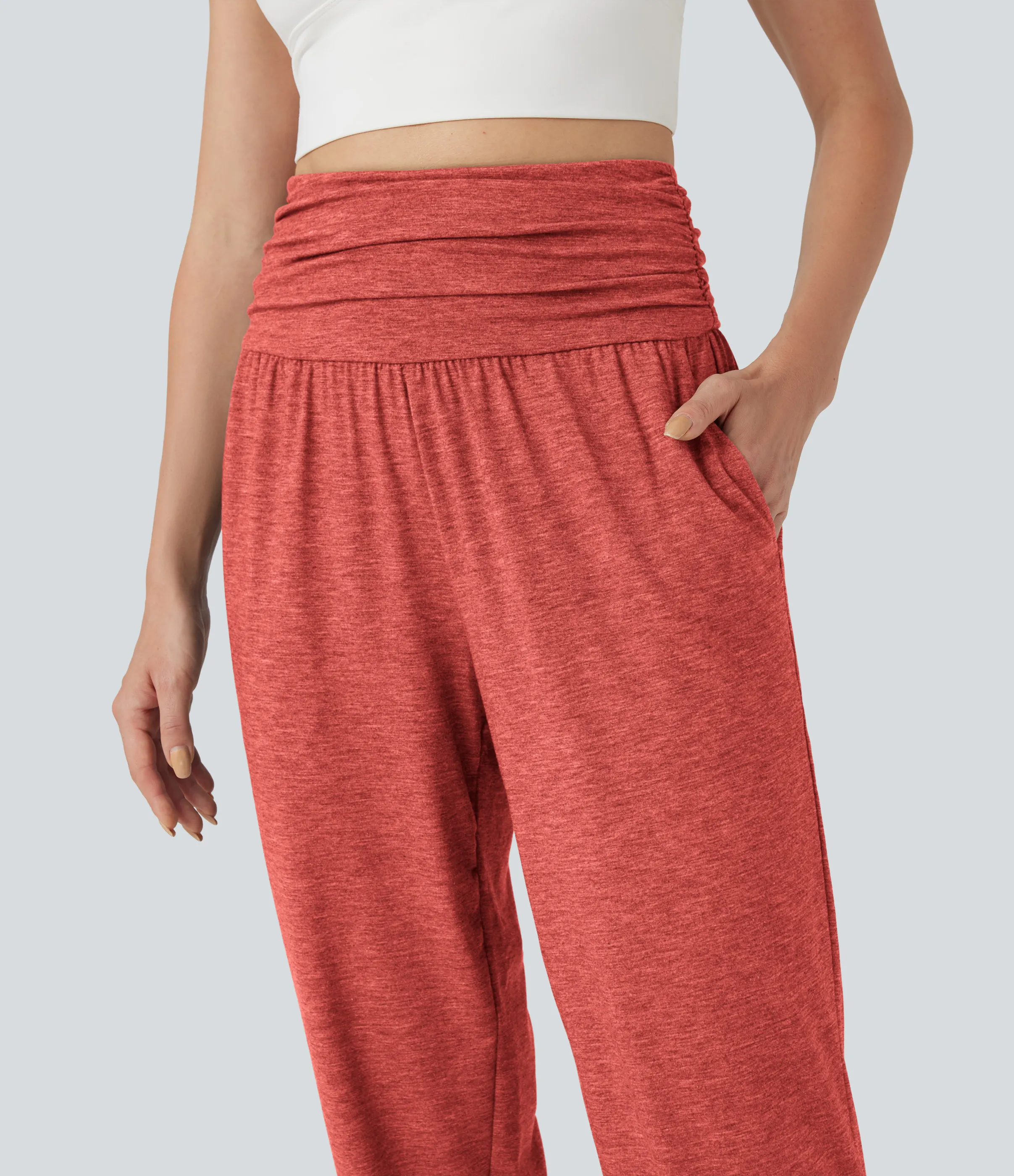 Halara Pantalones de yoga de tiro alto fruncido y jaspeados con bolsillos - Poinsettia Floral Yarn - S(regular) sold by Halara product image thumbnail 5