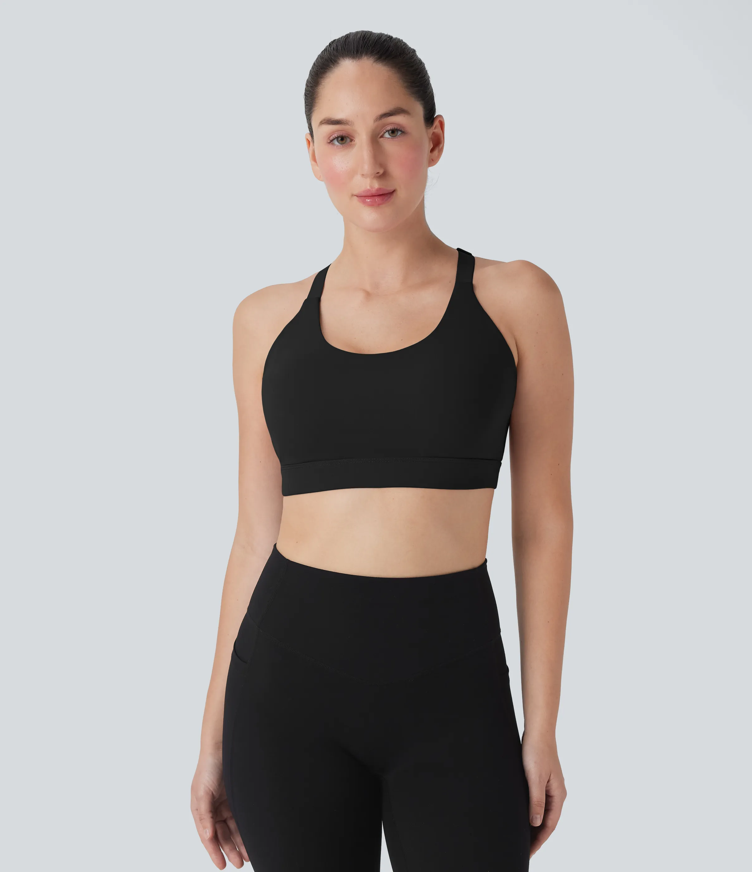 Halara Brasier deportivo SpeedWave™ deportivo SpeedWave™ de sujeción media perforado con secado rápido, copas moldeadas y gancho ajustable en copas D-F - Black - S sold by Halara product image thumbnail 3