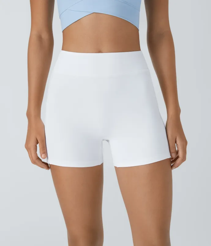 Halara Pantalón corto Softlyzero™ Airy yoga tiro alto bolsillo lateral liso tacto frío 8.8cm - White - XL made by Halara
