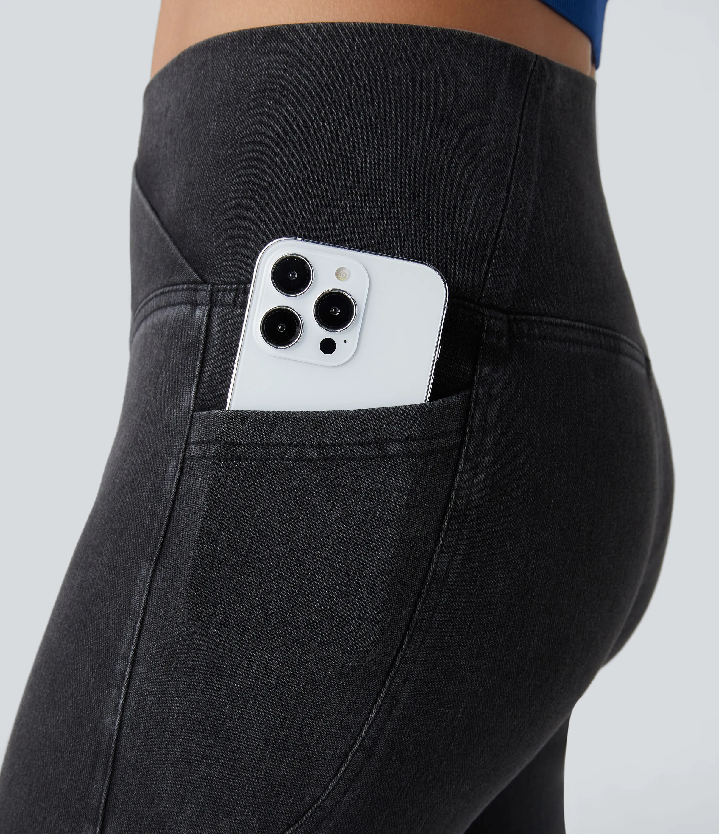 Halara Leggings Halara Flex™ Denim capri mezclilla elástico lavado bolsillo lateral cruzado - Hemp Rope Black Denim - S(regular) sold by Halara product image thumbnail 5