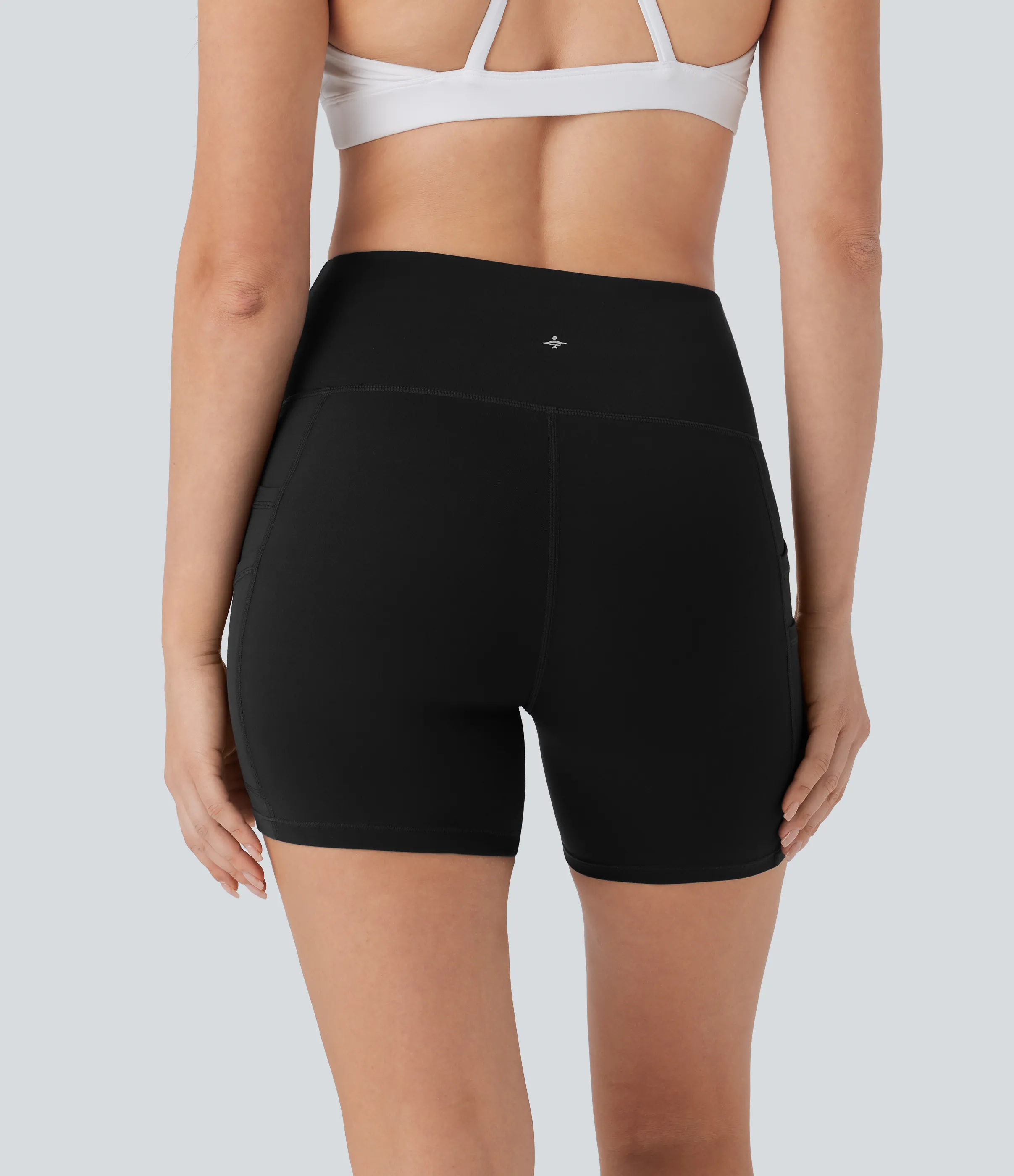 Halara Pantalón corto Softlyzero™ yoga ciclista tiro alto bolsillo doble 12.5cm - UPF50+ - Black - XS sold by Halara product image thumbnail 3