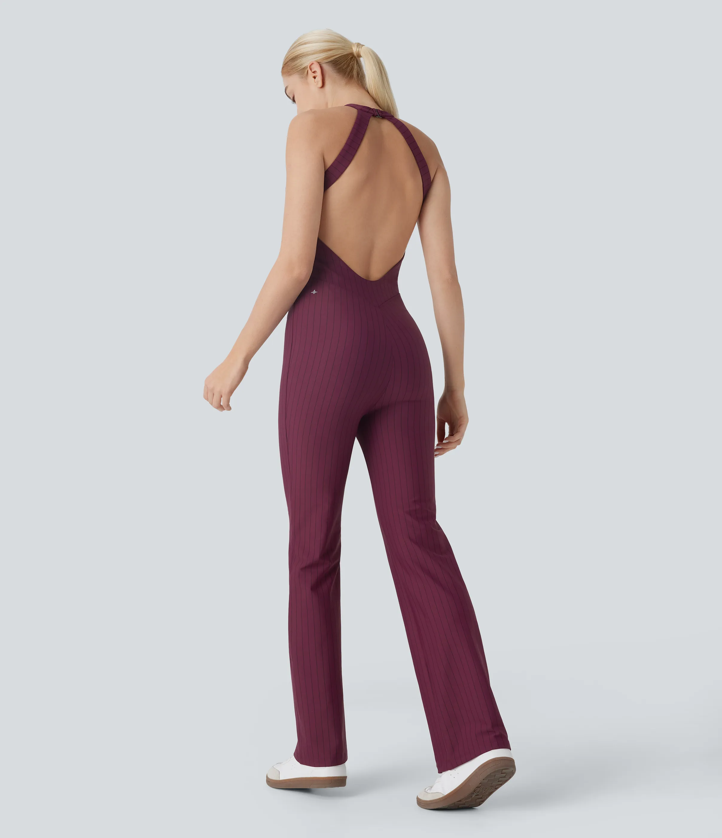Halara Mono yoga cuello halter sin espalda corte acampanado raya tacto fresco - Wine Red and Black Stripe - XL(regular) sold by Halara product image thumbnail 3