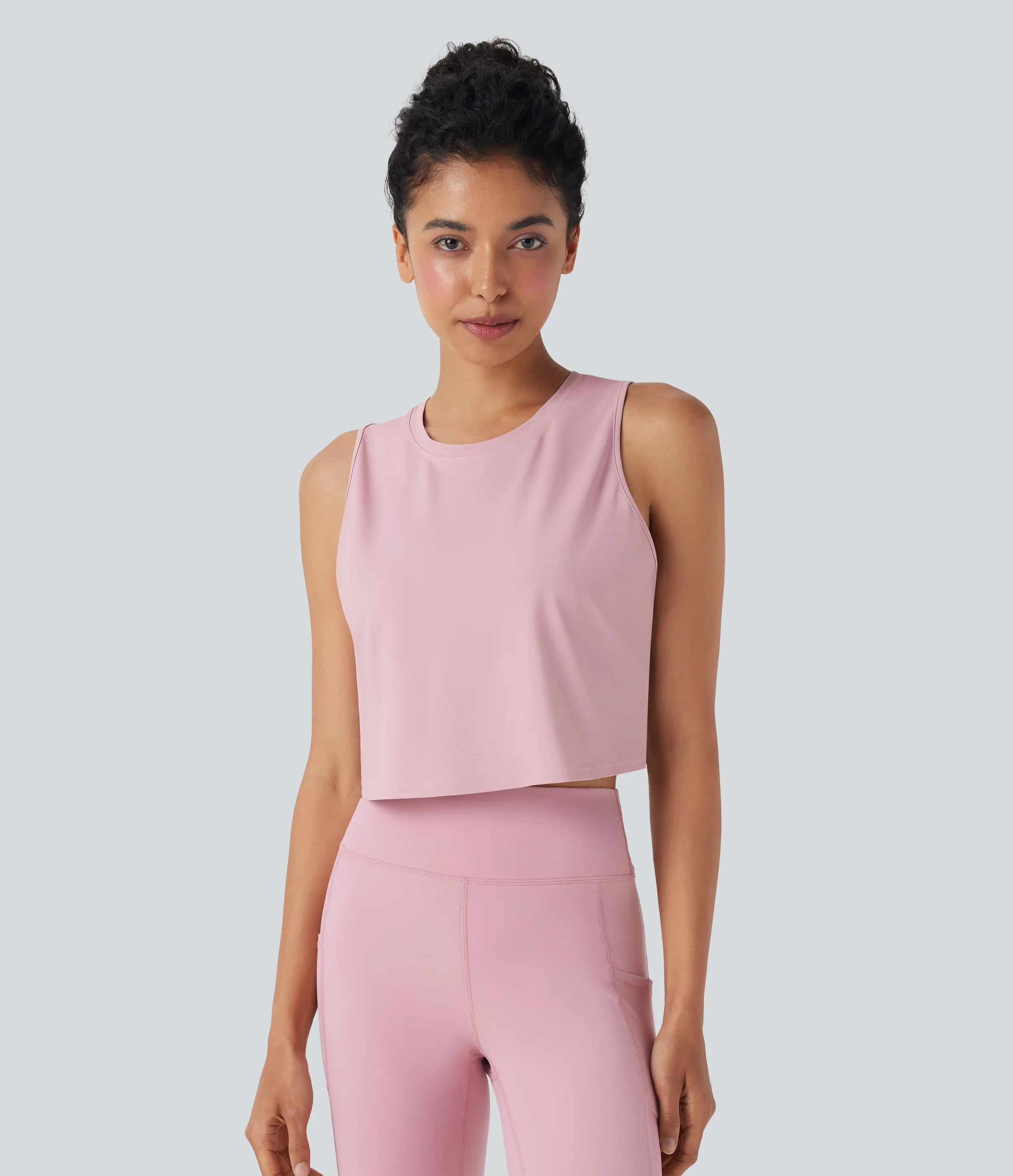 Halara Top yoga corto liso dobladillo cruzado abertura - Pale Lilac - XL sold by Halara product image thumbnail 4