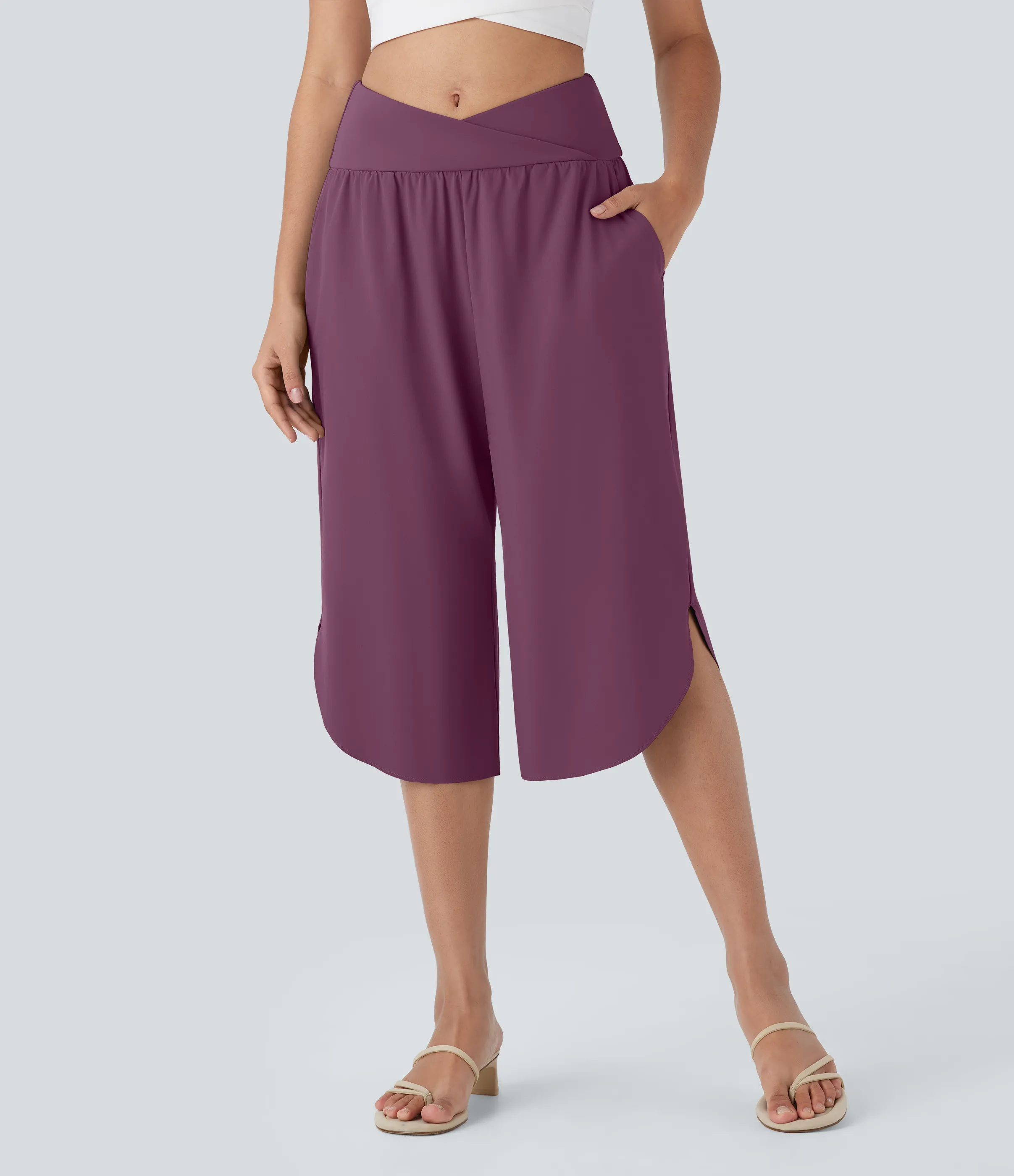 Halara Pantalón Breezeful™ capri resort tiro alto bolsillo lateral cruzado abertura secado rápido - Amaranth - XL(regular) sold by Halara product image thumbnail 4