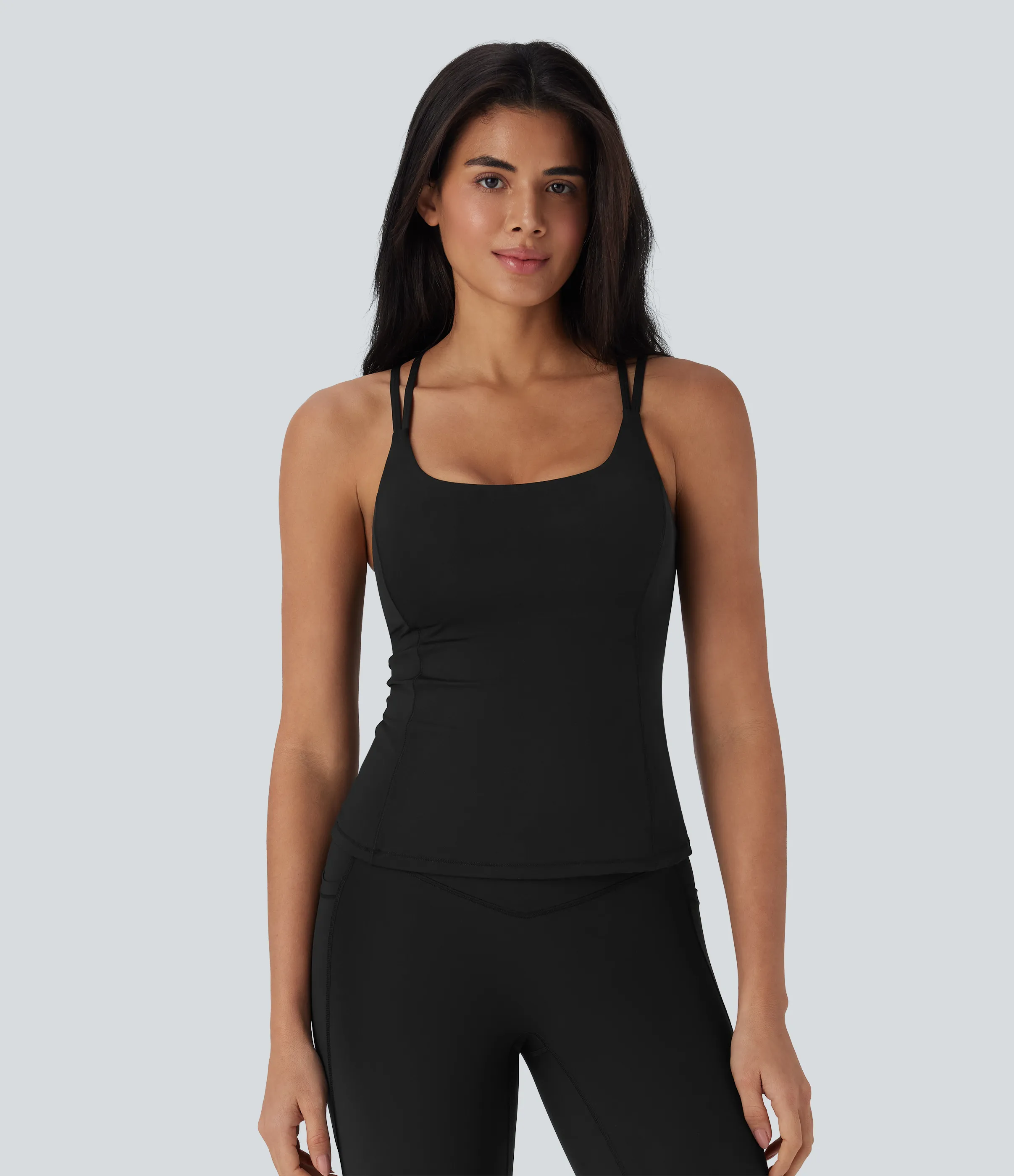 Halara Top de yoga Halara UltraSculpt™ con copas moldeadas, espalda descubierta y secado rápido - UPF 50+ - Black - XL sold by Halara product image thumbnail 3