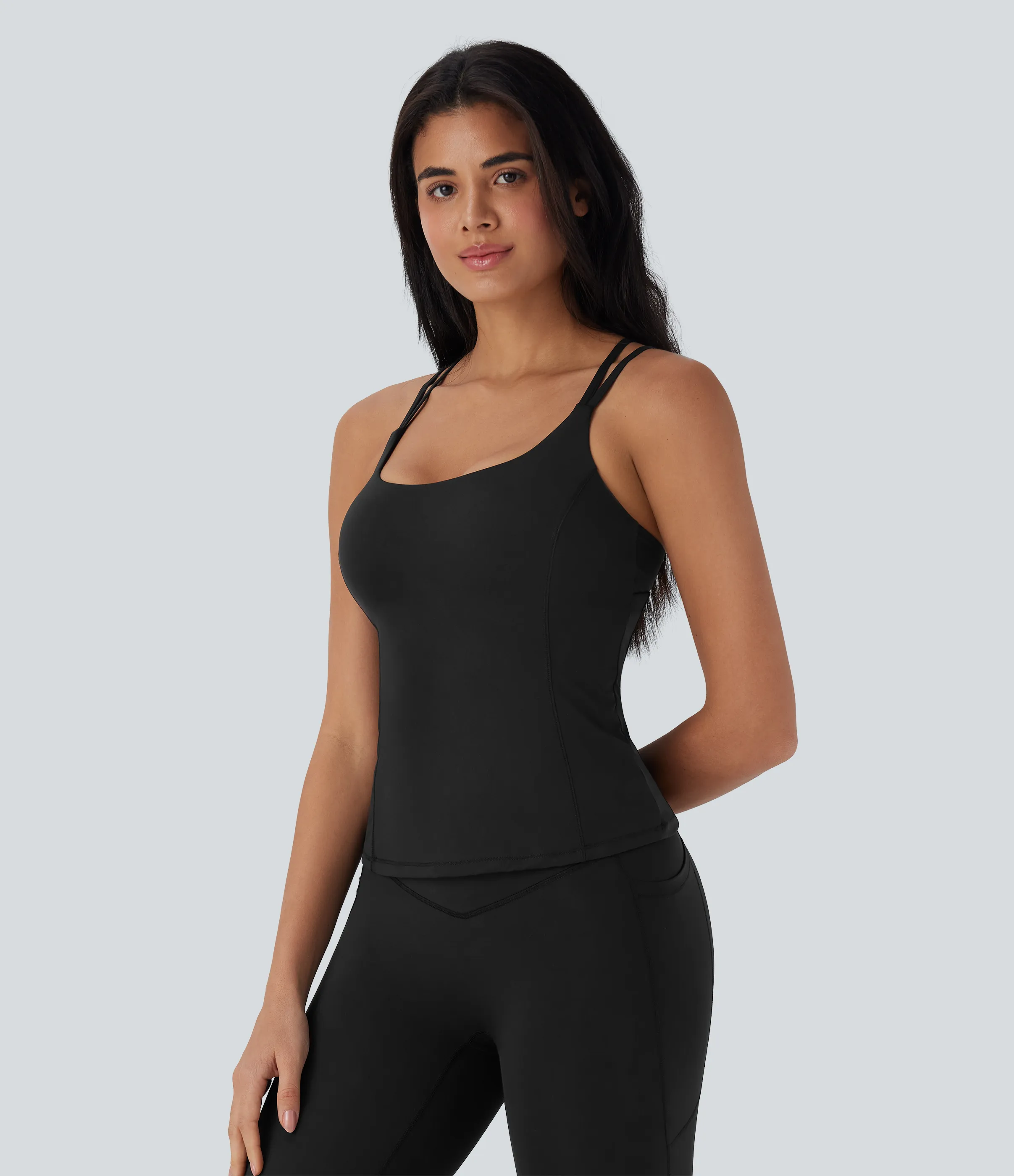 Halara Top de yoga Halara UltraSculpt™ con copas moldeadas, espalda descubierta y secado rápido - UPF 50+ - Black - XL sold by Halara product image thumbnail 4