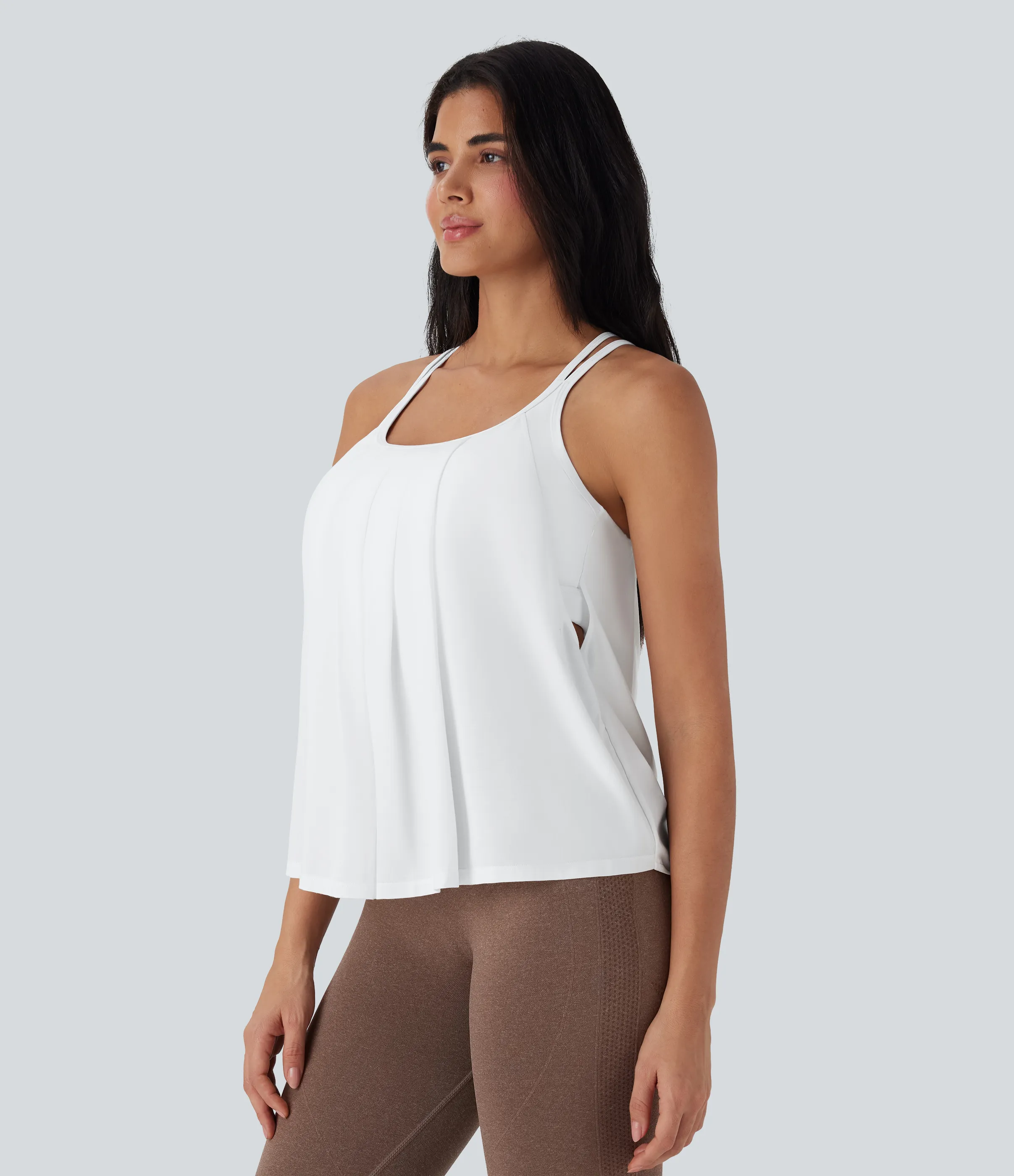 Halara Top camisero de yoga plisado con tirantes dobles y secado rápido en copas D-F - White - L sold by Halara product image thumbnail 4