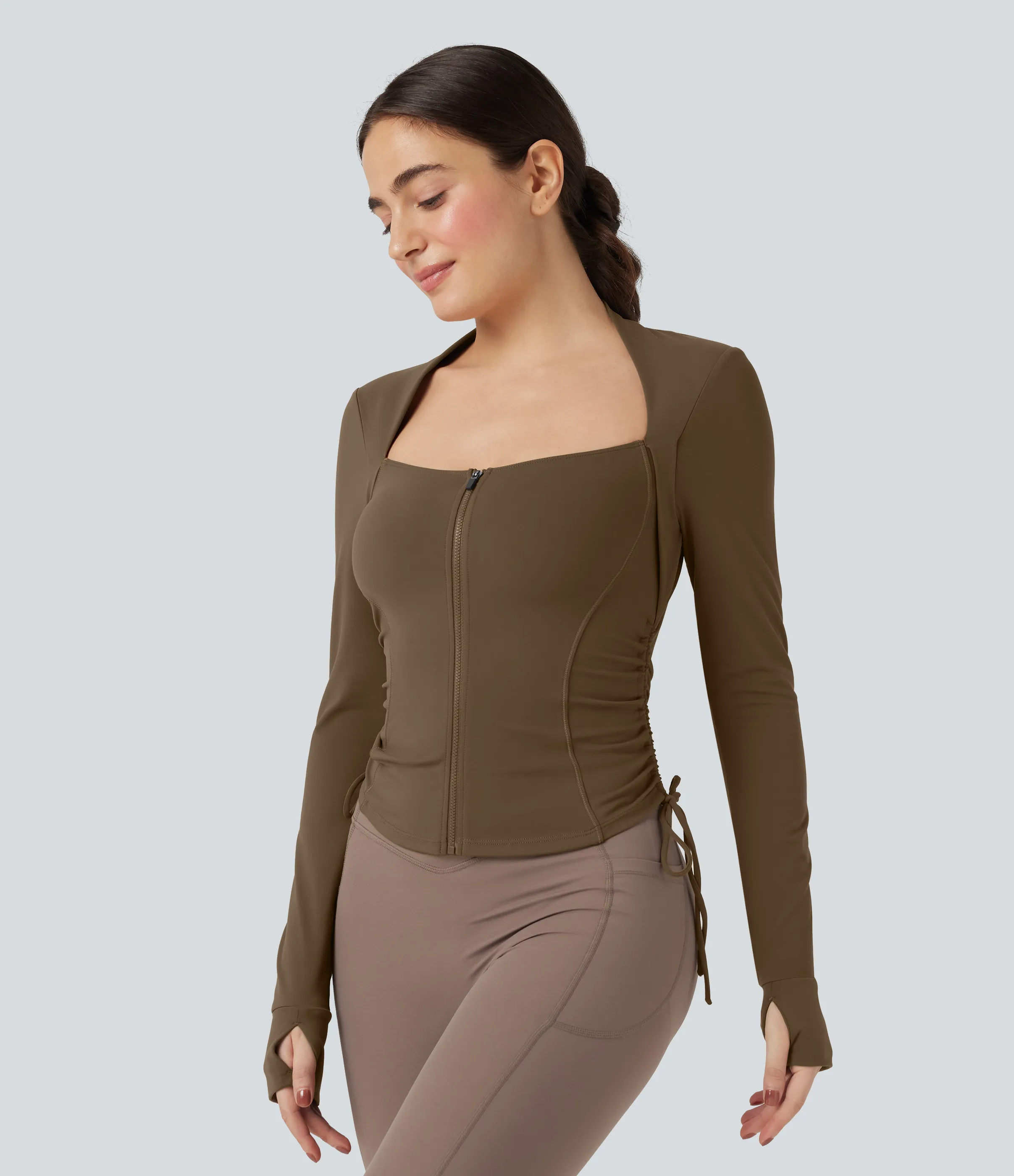 Halara Chamarra de yoga SoftlyZero™ afelpada de manga larga con cordón y abertura para el pulgar - Chestnut Brown - L sold by Halara product image thumbnail 2