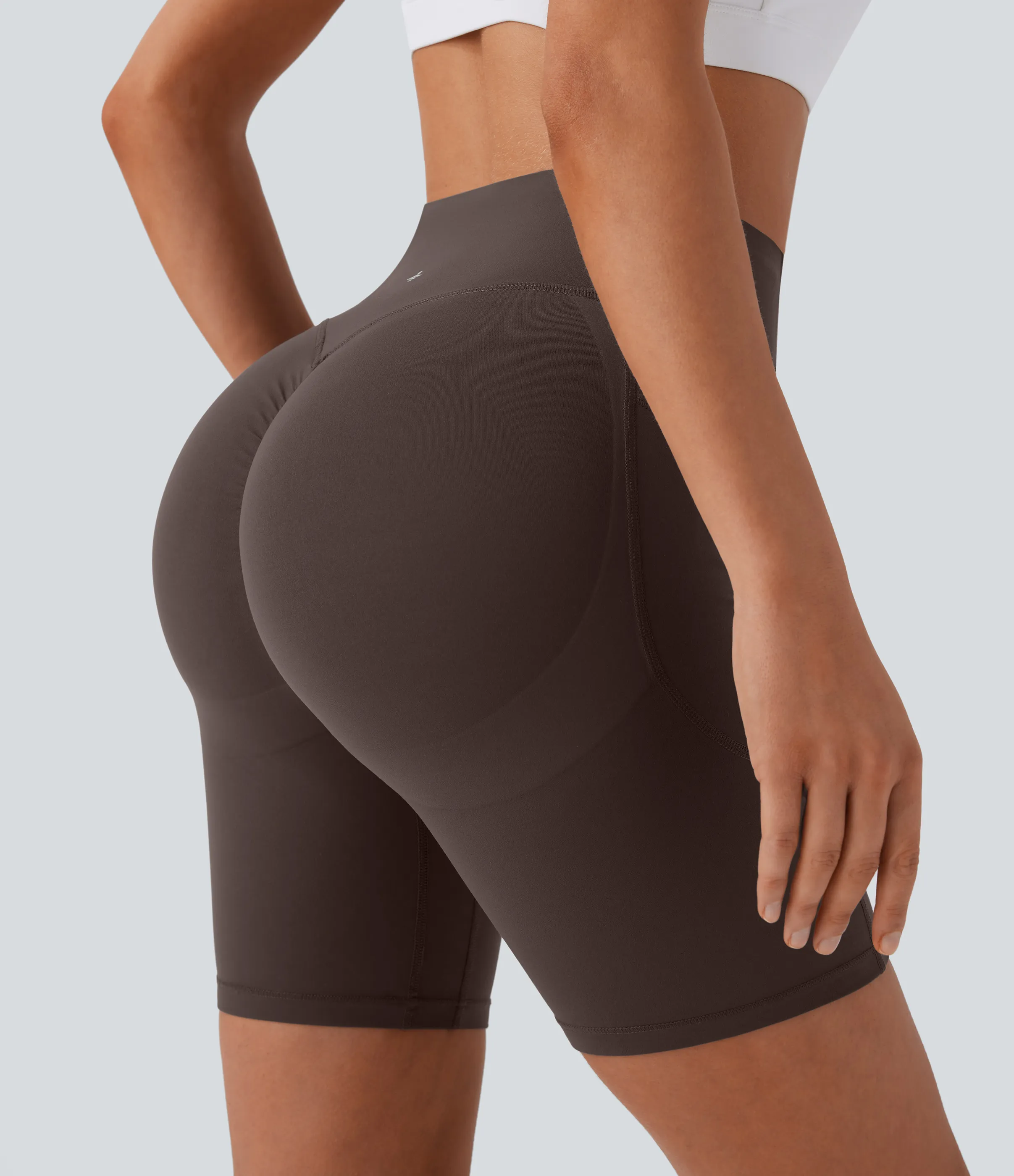 Halara Pantalón corto SoCinched UltraSculpt ciclista tiro alto realce glúteo bolsillo lateral entrenamiento 17.5cm - Hot Fudge - XS sold by Halara product image thumbnail 5