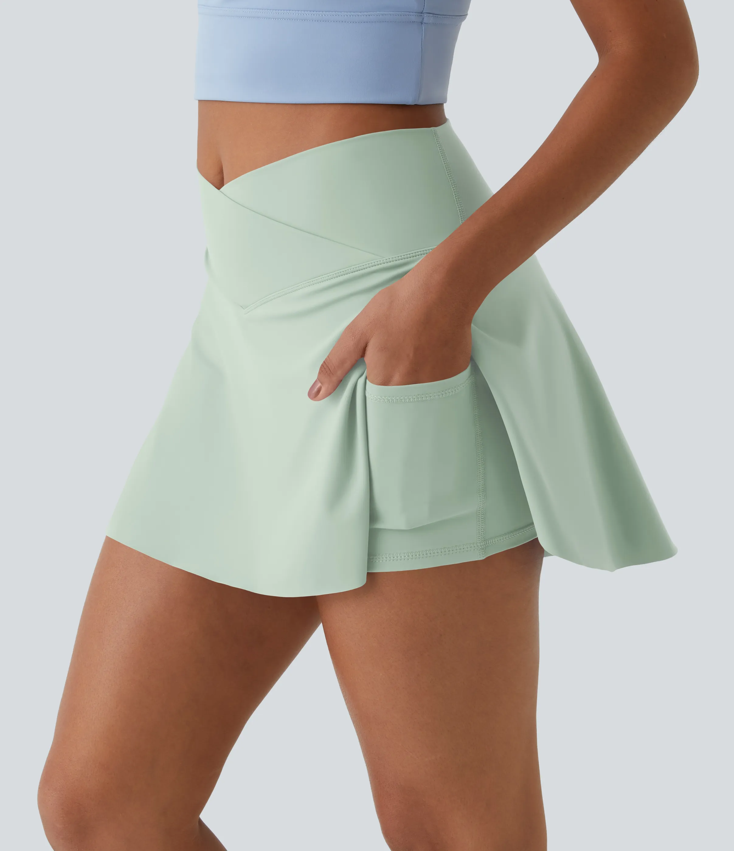 Halara Minifalda tenis Softlyzero™ Airy Crossover 2 en 1 bolsillo lateral tacto fresco tacto suave diario Lucid-UPF 50+ - Fairest Jade - S sold by Halara