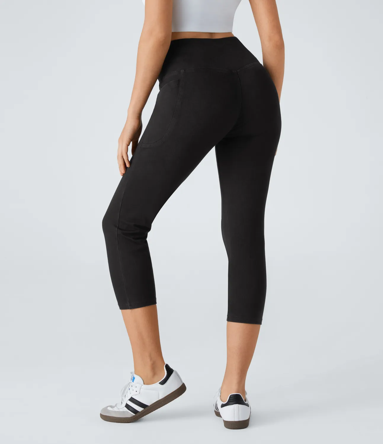 Halara Leggings Halara Flex™ Denim capri mezclilla elástico lavado bolsillo lateral cruzado - Black Denim - S(regular) sold by Halara product image thumbnail 3