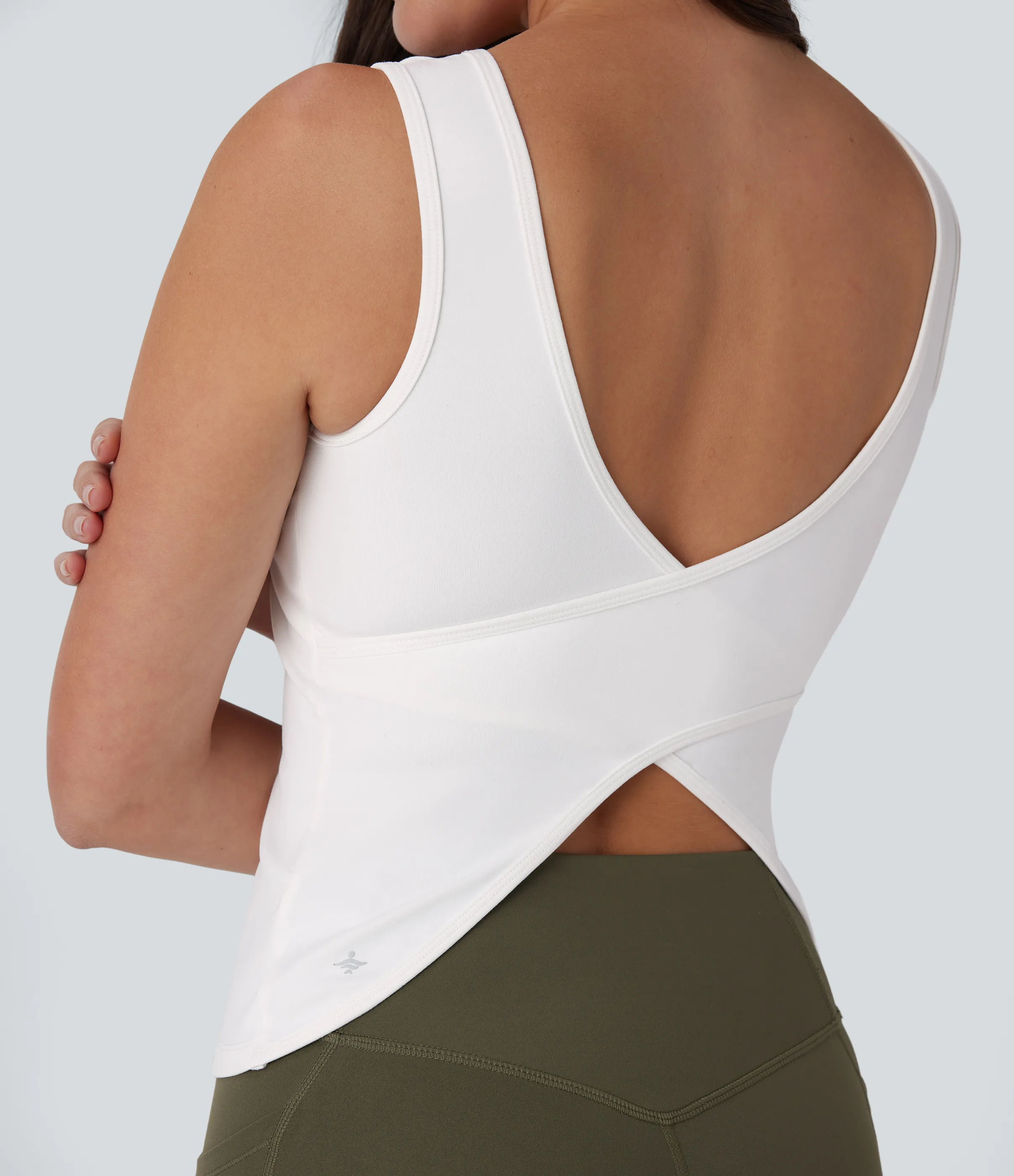 Halara Camiseta yoga cruzada cuello U sin espalda - más largo - White - XS(Long) sold by Halara product image thumbnail 5