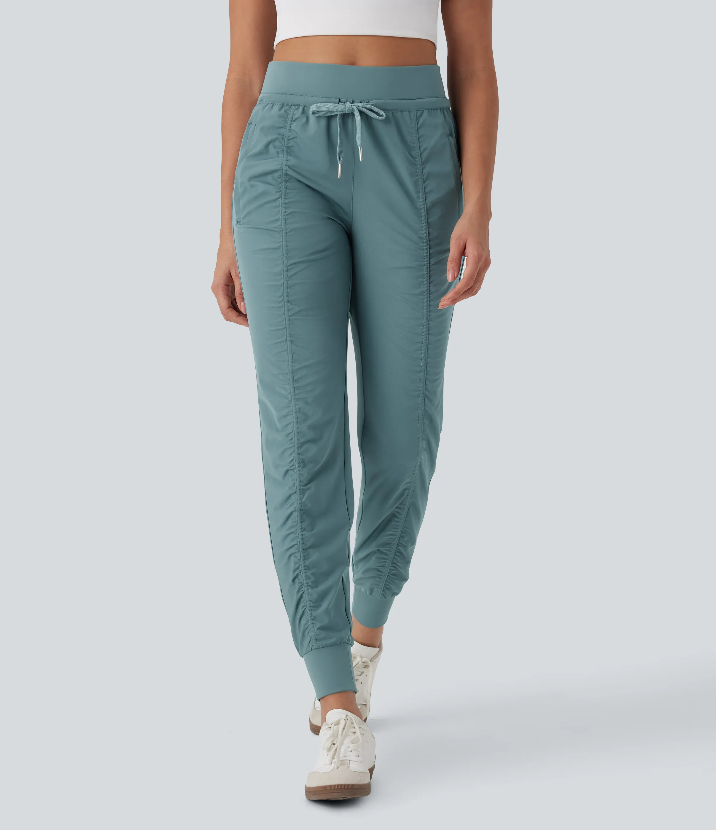 Halara Joggers de viaje de tiro alto ajustados con cordón y bolsillos laterales con cremallera - Arctic - L(petite) sold by Halara product image thumbnail 2