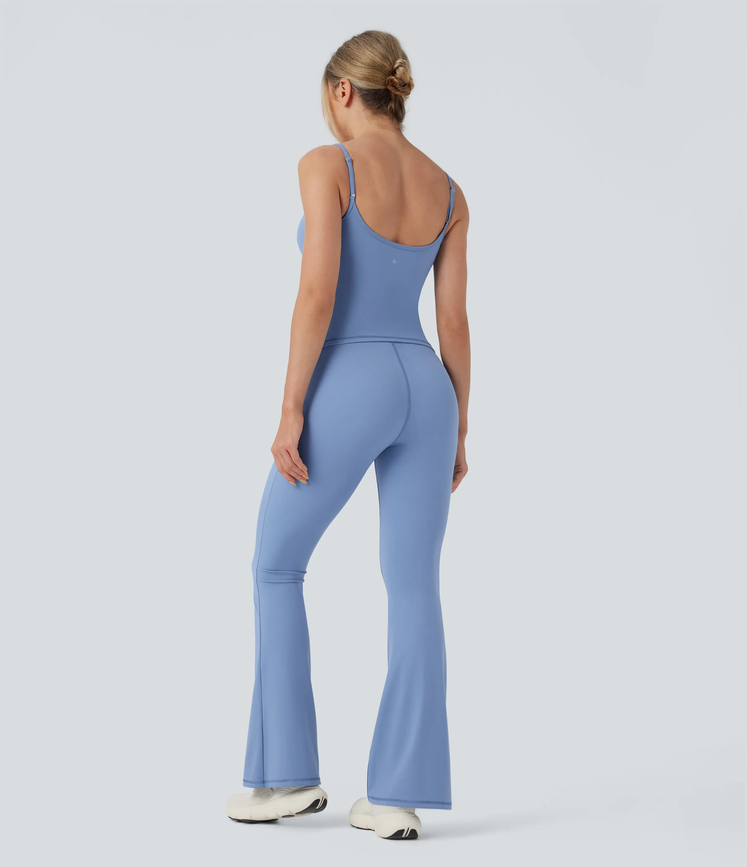Halara Jumpsuit de yoga tipo camisola acampanado con sujetador incorporado SoftlyZero™ - Easy Peezy UPF50+ - Bel Air Blue - XL(regular) sold by Halara product image thumbnail 3