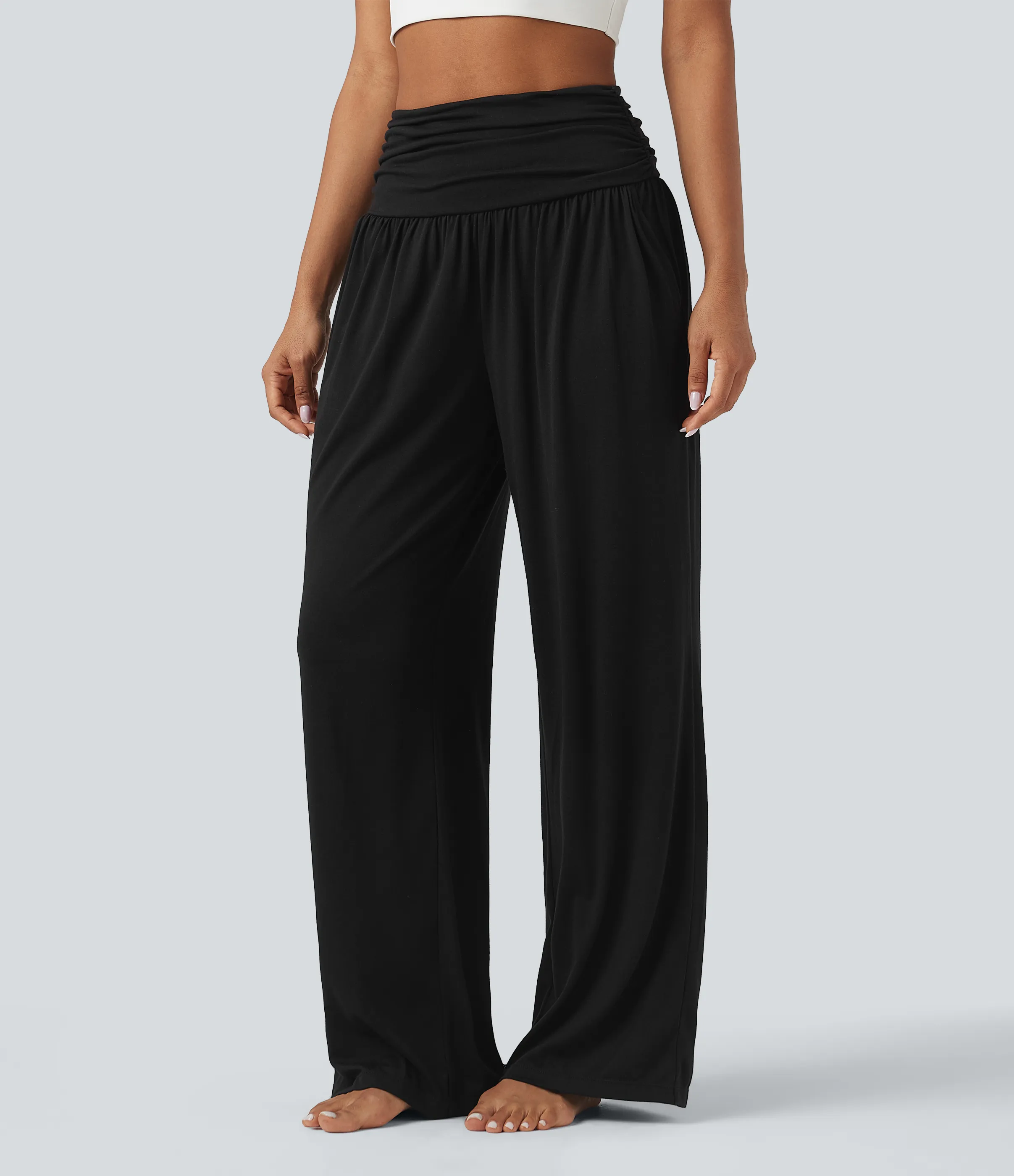 Halara Pantalones holgados de yoga de tiro alto con fruncido y bolsillos - Black - XL(regular) sold by Halara product image thumbnail 4