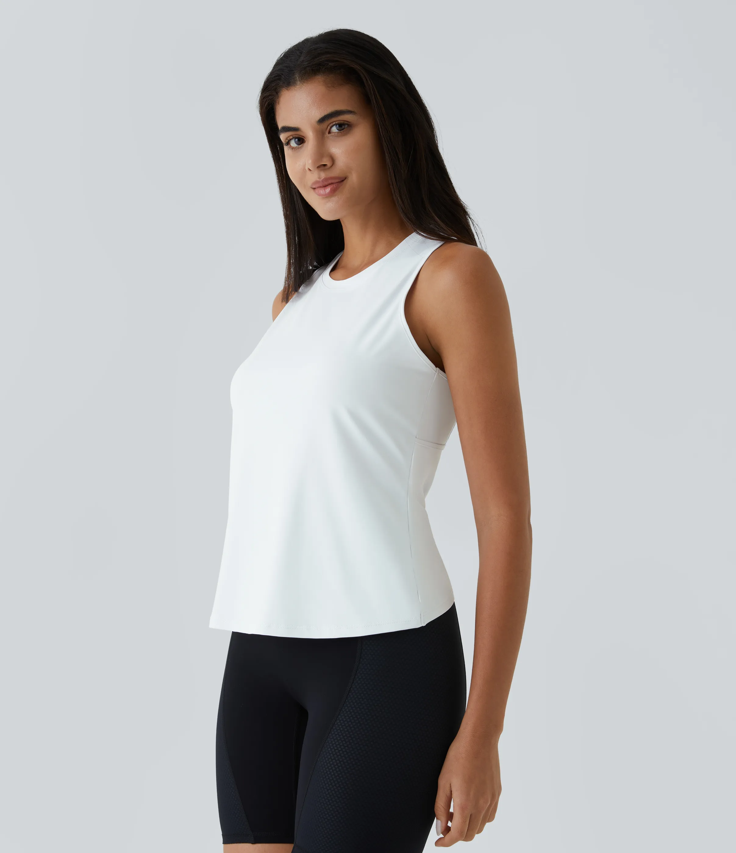 Halara Camiseta sin mangas yoga unicolor dobladillo cruzado abertura - White - M sold by Halara product image thumbnail 5