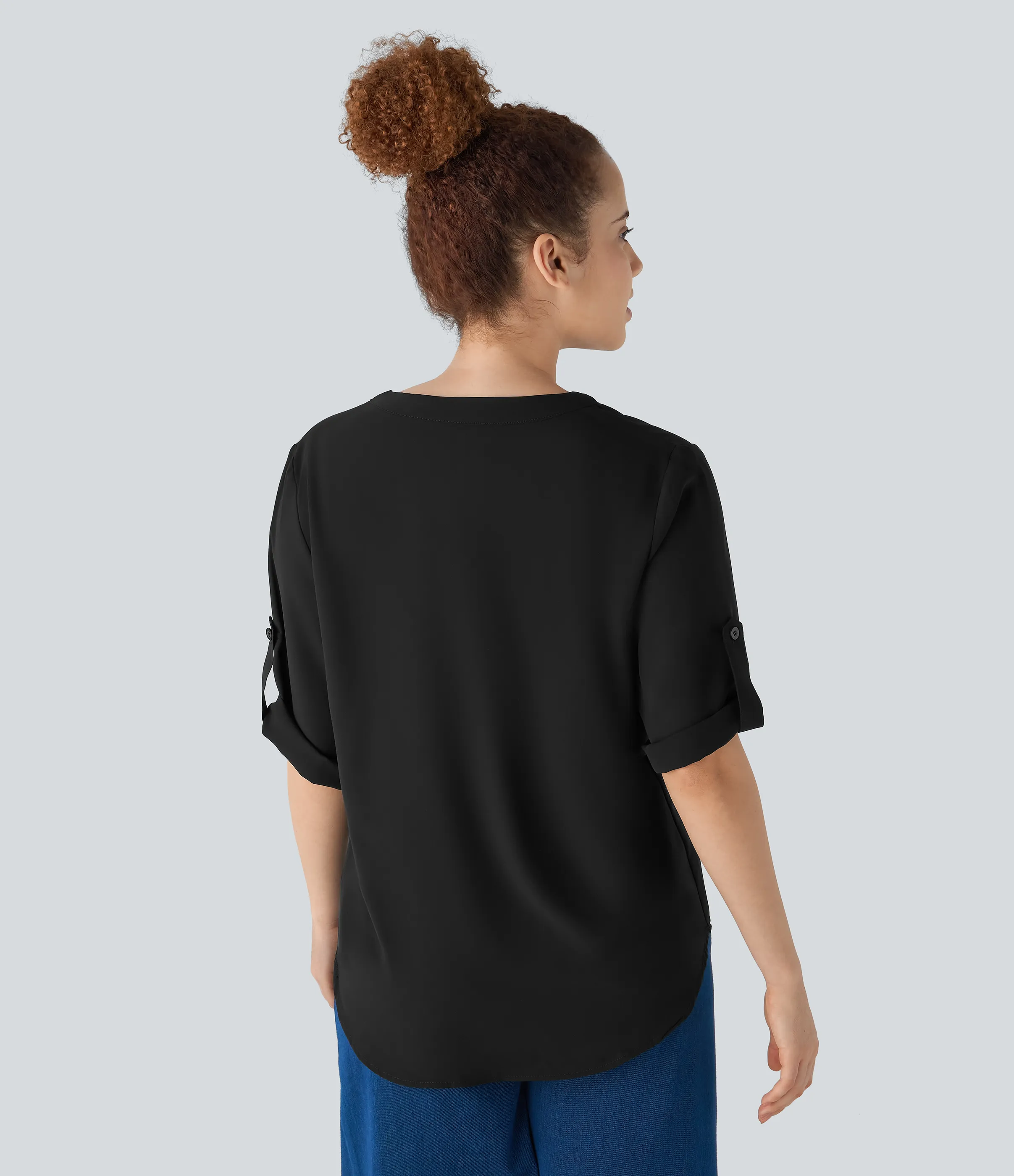 Halara Camisa oficina dobladillo curvado manga tres cuartos botón cuello V - Black - XS sold by Halara product image thumbnail 3