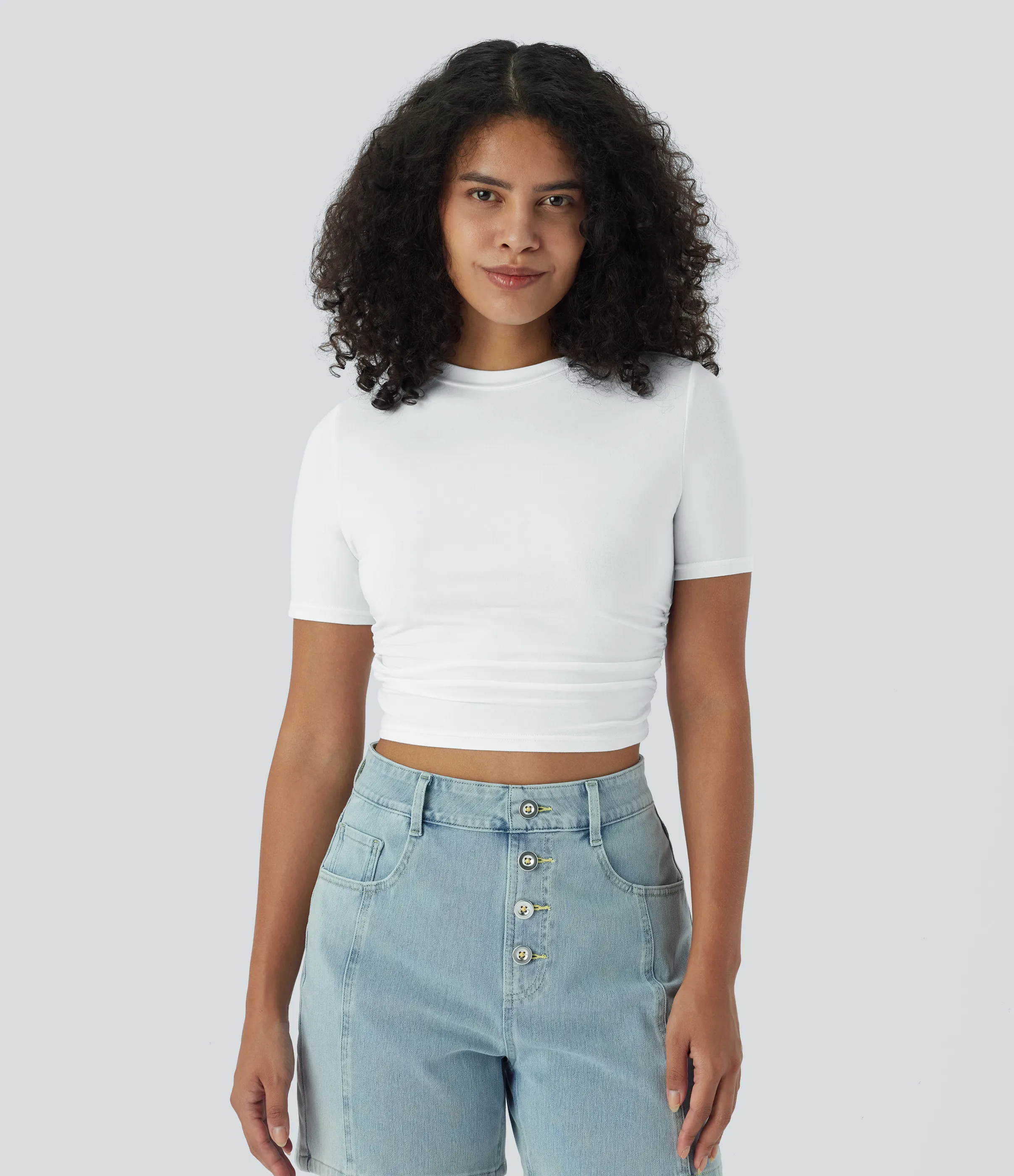 Halara Camiseta recortada ajustada pliegue manga corta cuello redondo - White - L sold by Halara product image thumbnail 2