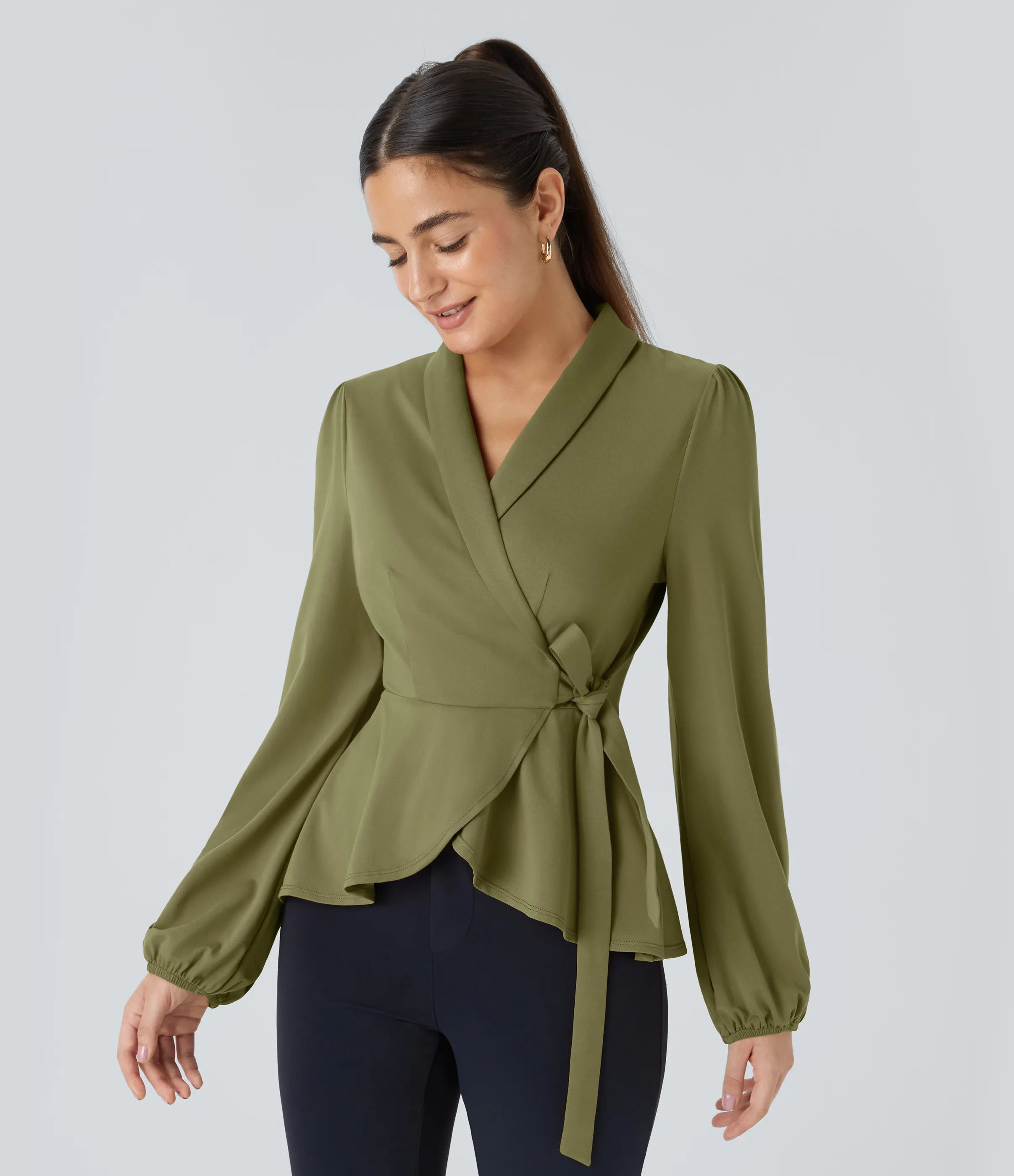 Halara Blusa oficina cuello chal lazo lateral cruzado dobladillo volante - Capulet Olive - L sold by Halara product image thumbnail 4