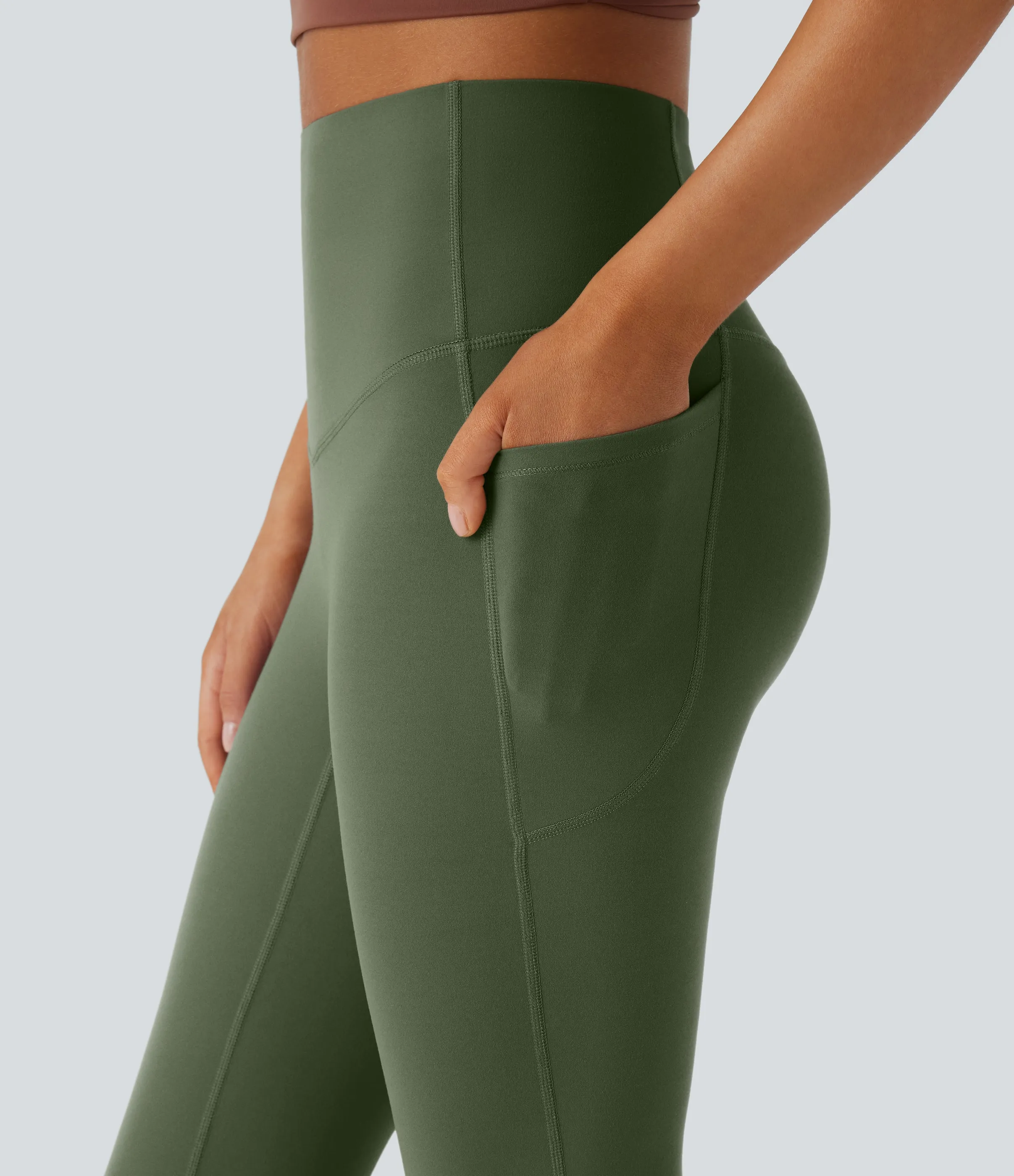 Halara Leggings SoCinched UltraSculpt yoga Bootcut tiro alto control abdomen bolsillo lateral moldeador - Deep Woodland Green - XS(tall) sold by Halara product image thumbnail 5