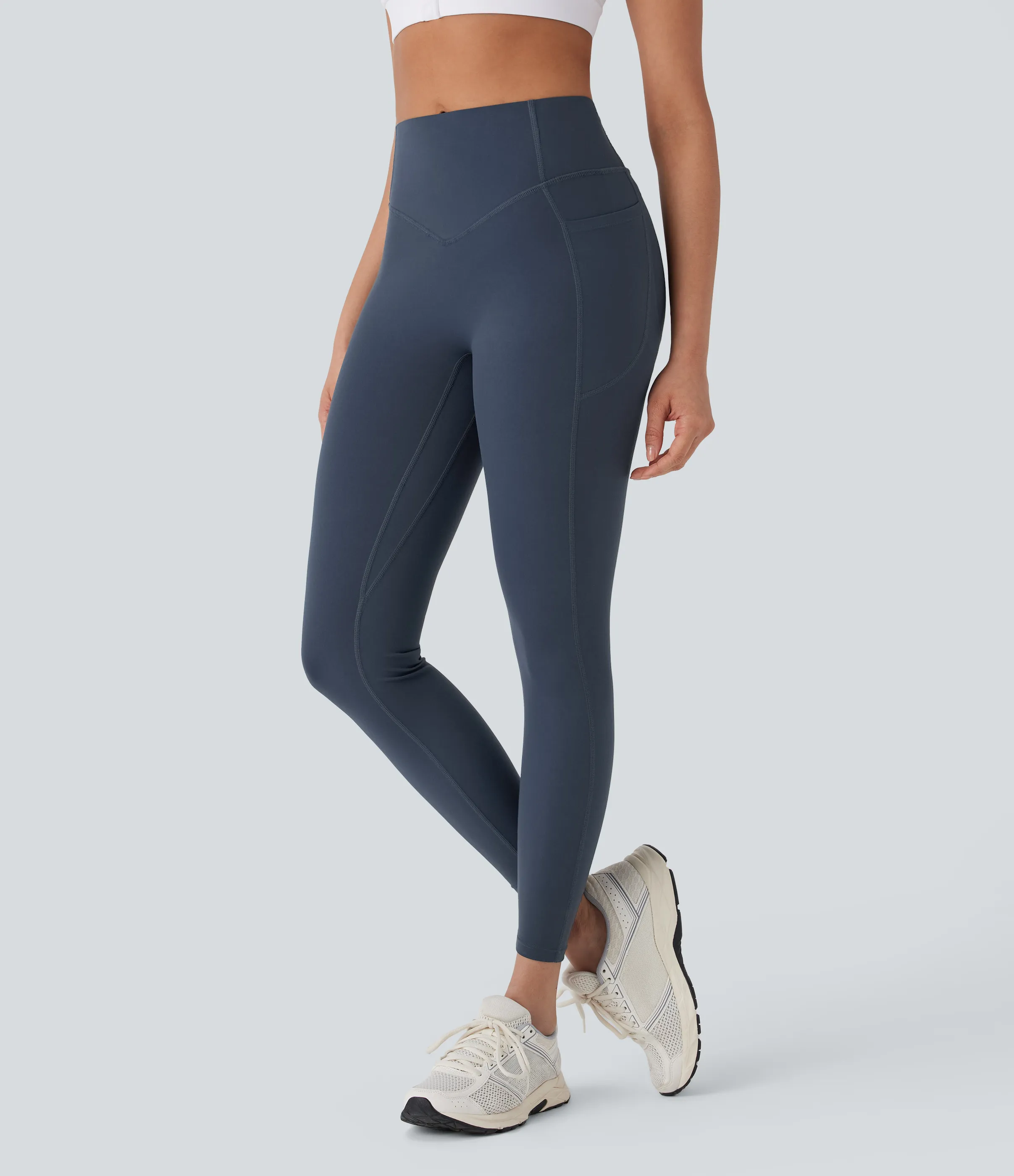 Halara Leggings Halara UltraSculpt™ SoCinched yoga moldeador tiro alto bolsillo lateral fruncido realce glúteo control abdomen - Carbon - S(7/8) sold by Halara product image thumbnail 4