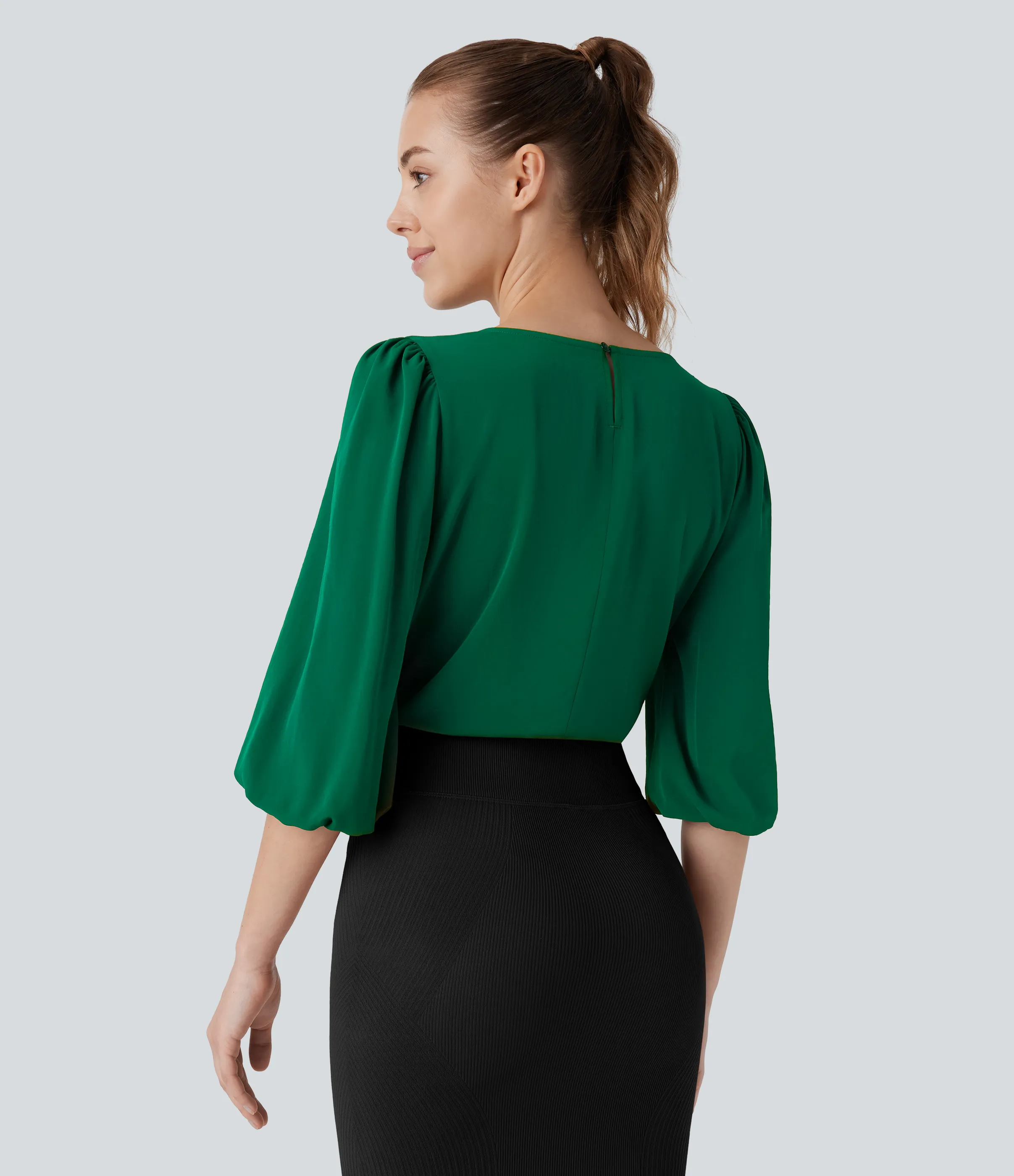 Halara Blusa oficina cuello barco abertura espalda manga obispo - Green Jacket - XS sold by Halara product image thumbnail 3